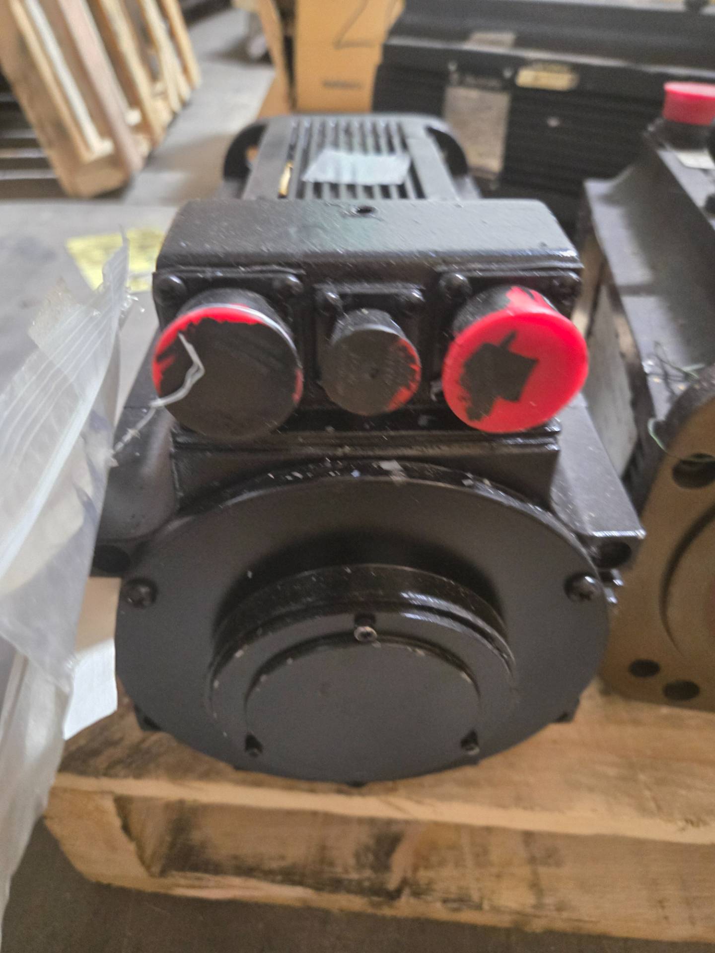 ALLEN-BRADLEY 1326AB-B515G-M215L BULLETIN 1326 AC SERVO MOTOR - undefined