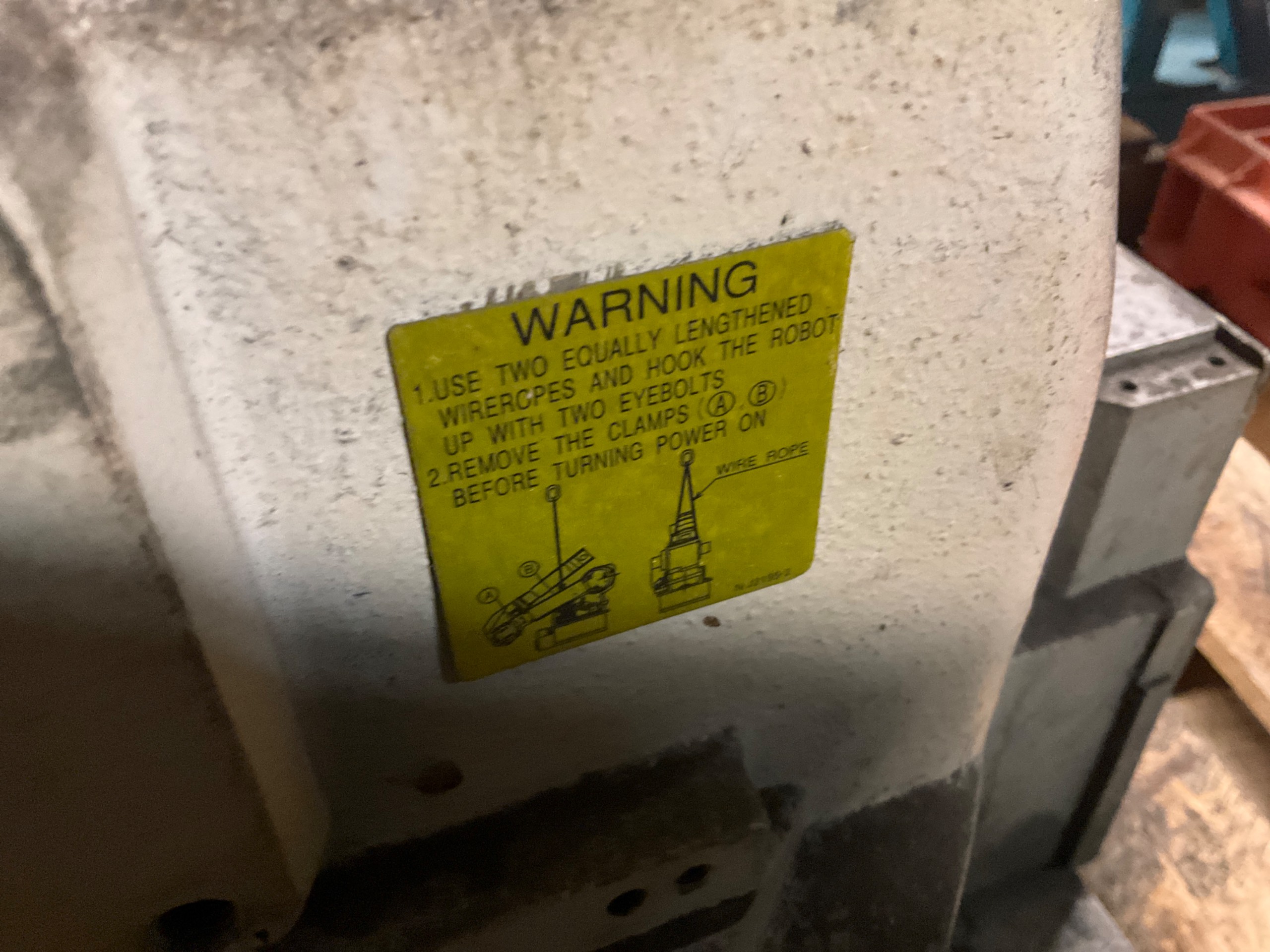 YASKAWA MOTOMAN-UP20 ARTICULATED ROBOT - undefined