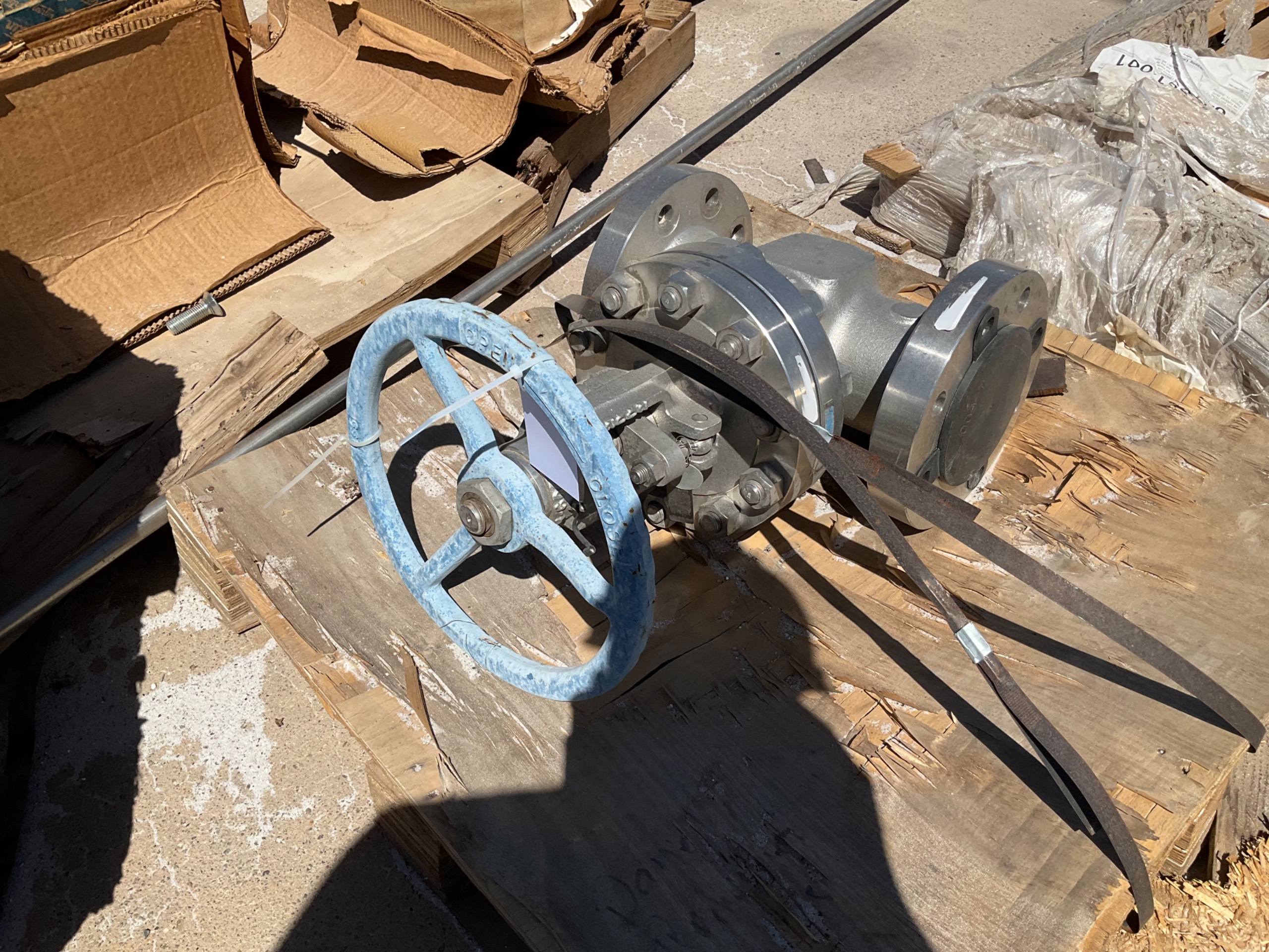 4" STAINLESS 600 CLASS WEDGE GATE VALVE - undefined