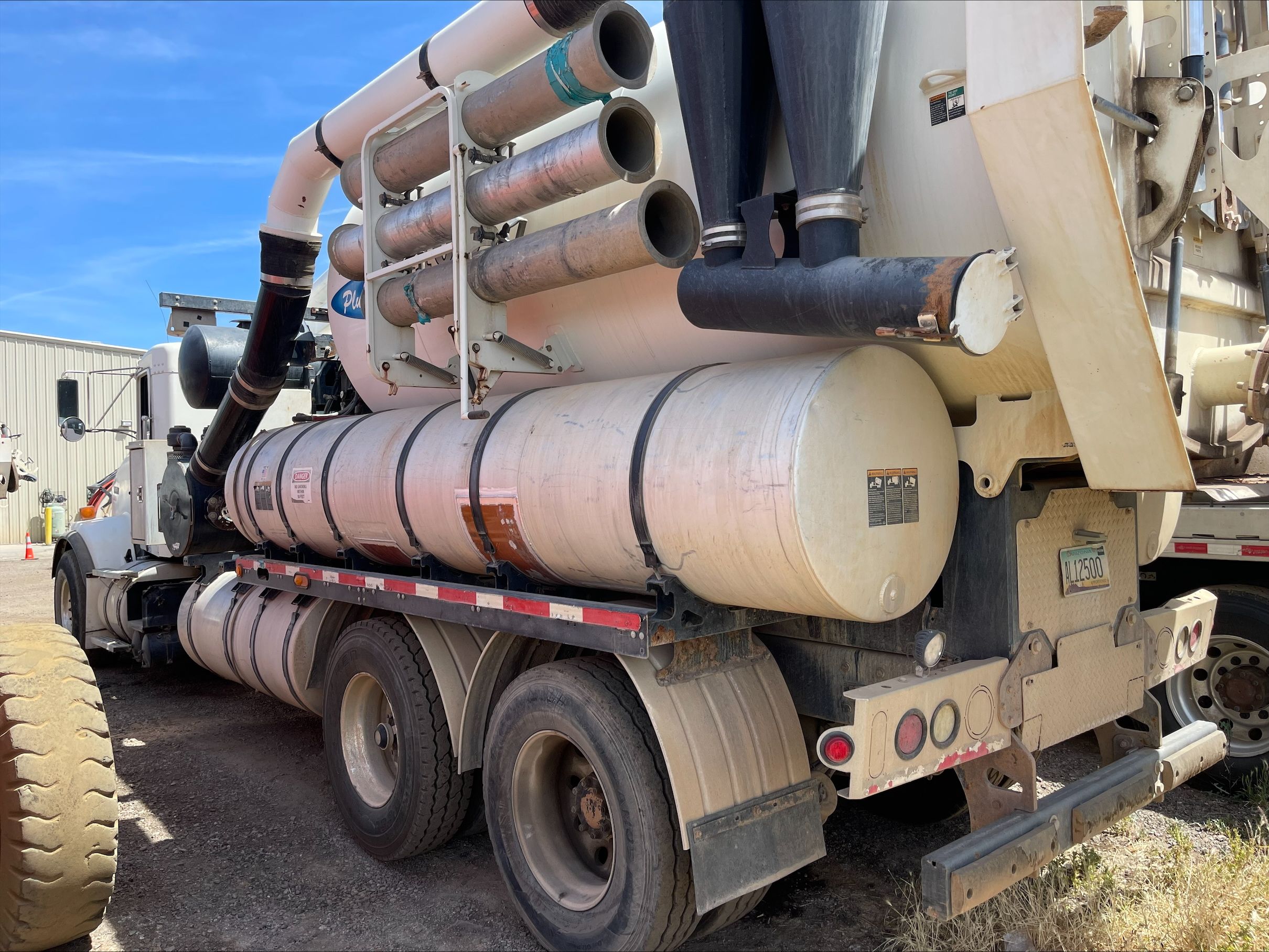 2014 VACTOR 2100 COMBINATION SEWER CLEANING TRUCK - KENWORTH - undefined