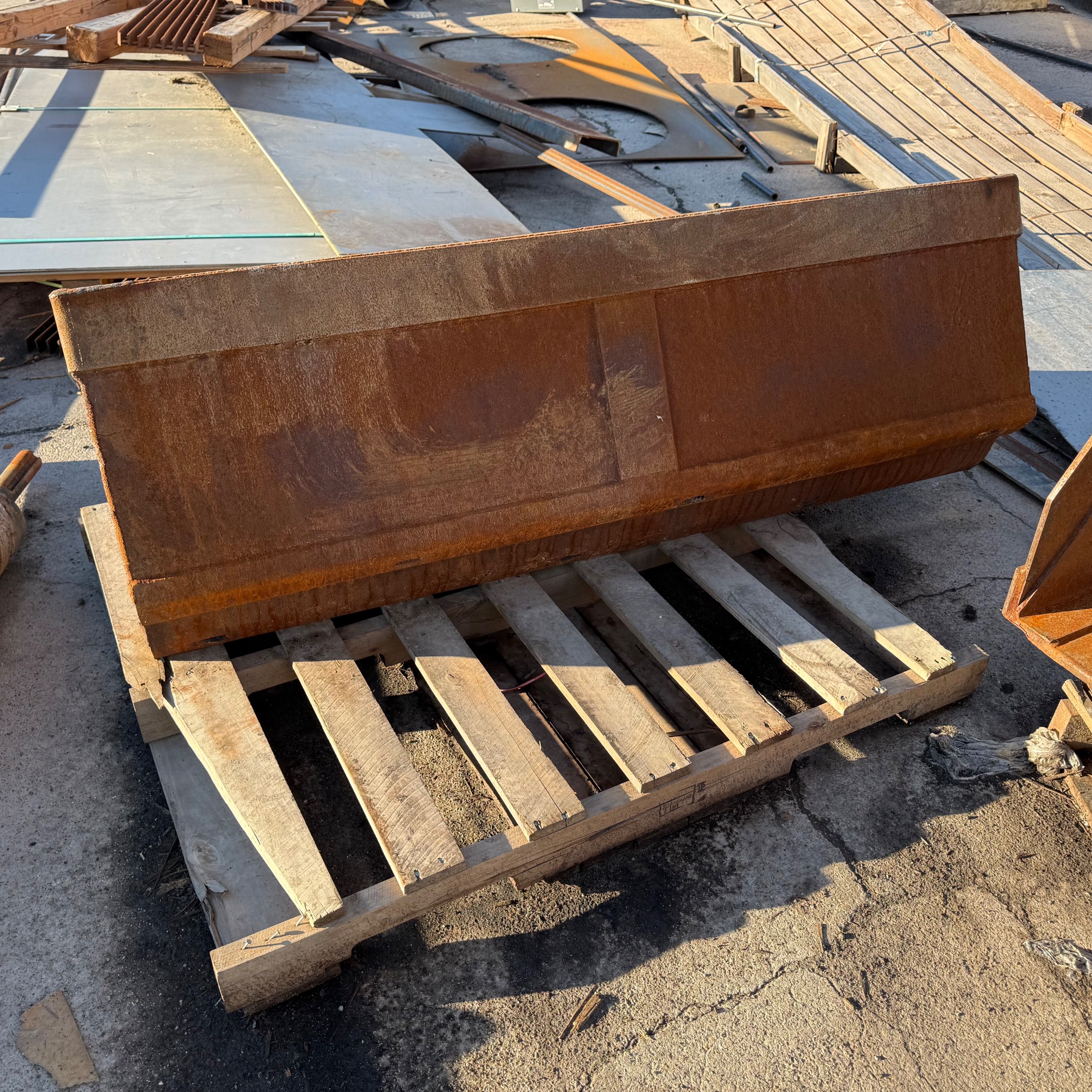 BULK QTY OF INDUSTRIAL PARTS - undefined