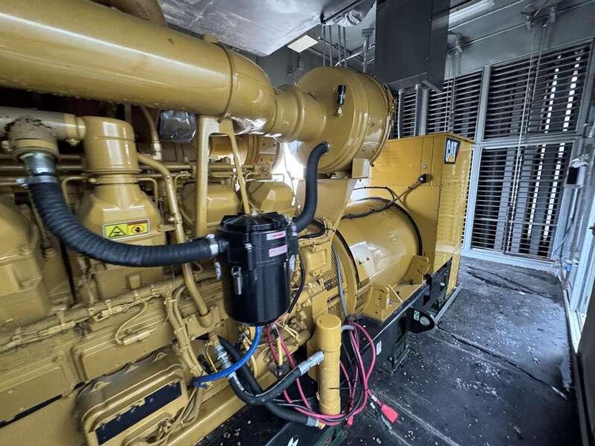 2007 CATERPILLAR 3516C DIESEL GENERATOR 2000KW - undefined