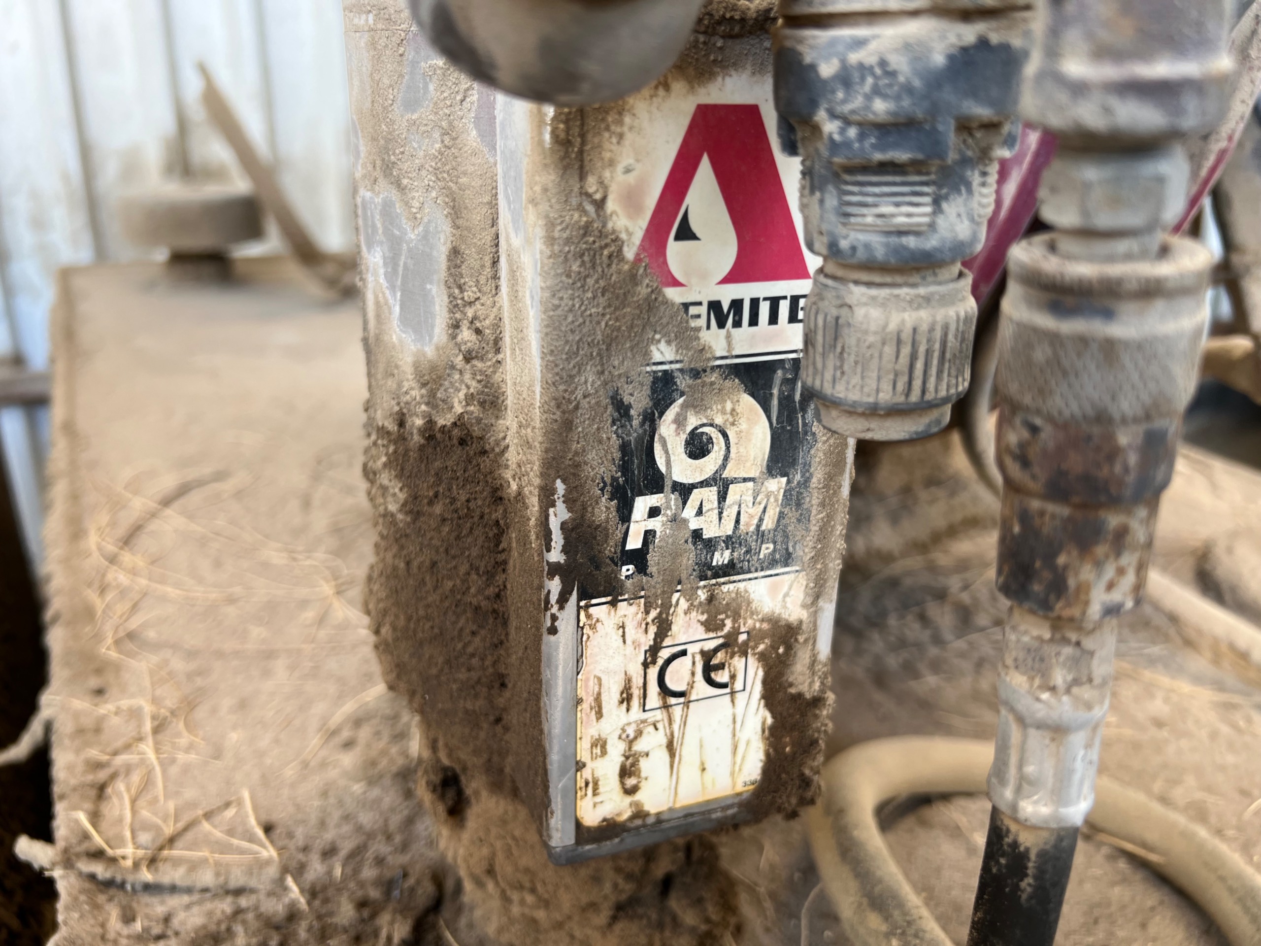 QTY 3: ALEMITE OIL RAM PUMP TANK - undefined
