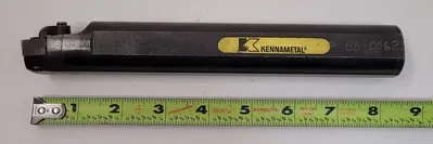KENNAMETAL BORING BAR B-41-10 (8.5IN OVERALL LENGTH, 1.25” SHANK DIAMETER) - undefined