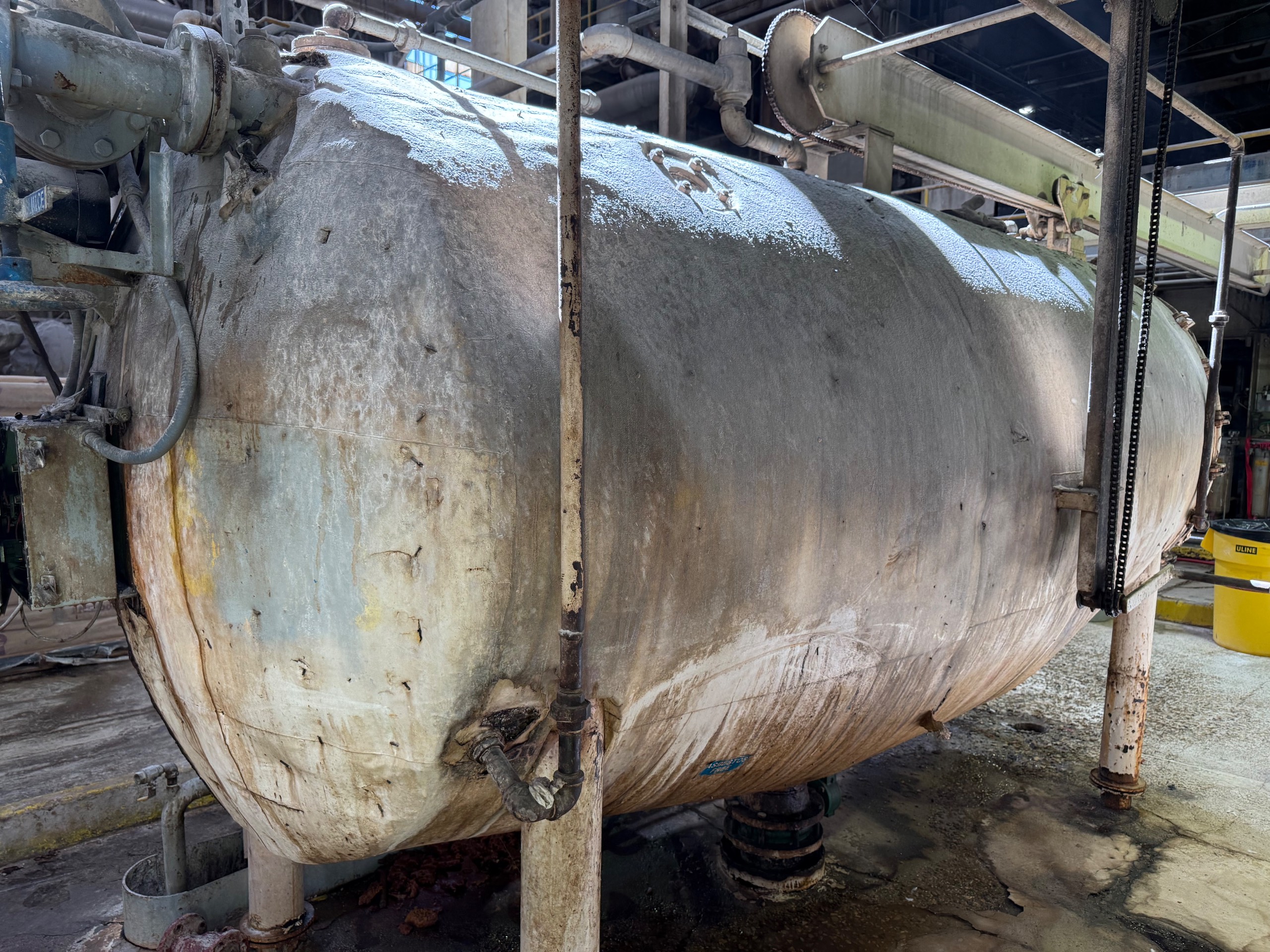 LIQUID FILTER TANK - undefined