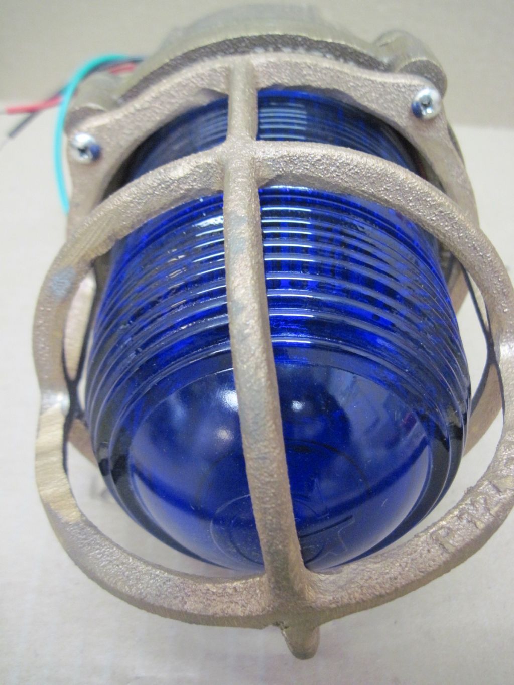 CROUSE HINDS 7121BBGD-LV STROBE LIGHT - undefined