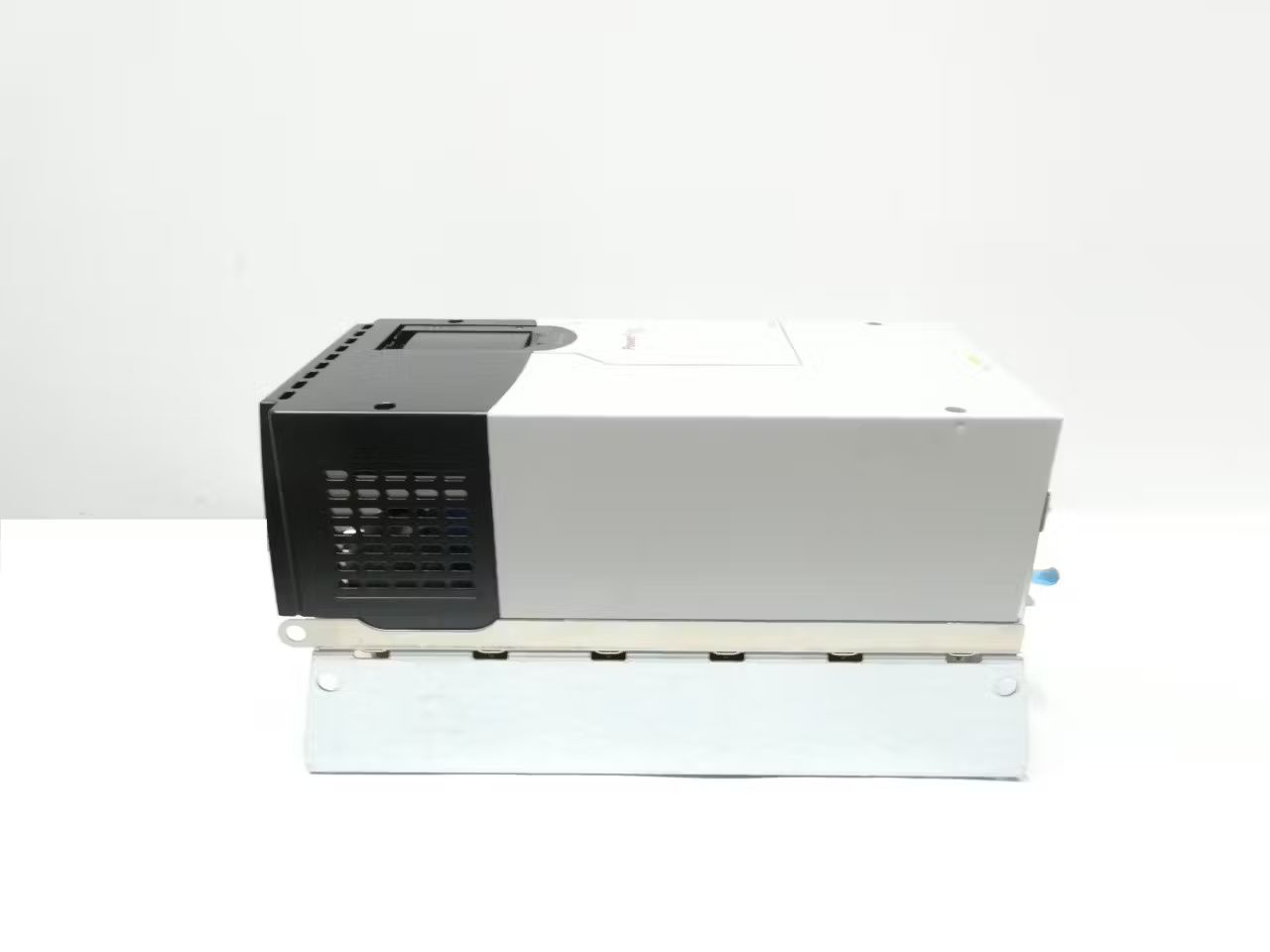 ALLEN BRADLEY 20F1AND125JN0NNNNN POWERFLEX 753 VFD DRIVE 0-590HZ 0-460V-AC 75HP - undefined