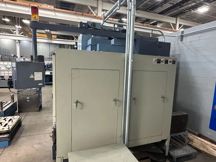 OKK MCV-660 5-AXIS CNC VERTICAL MACHINING CENTER - undefined