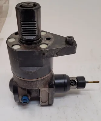 MAZAK VDI 40 RIGHT ANGLE LIVE TOOL HOLDER 8-3/4” OAL, 6-3/4” WIDTH - undefined