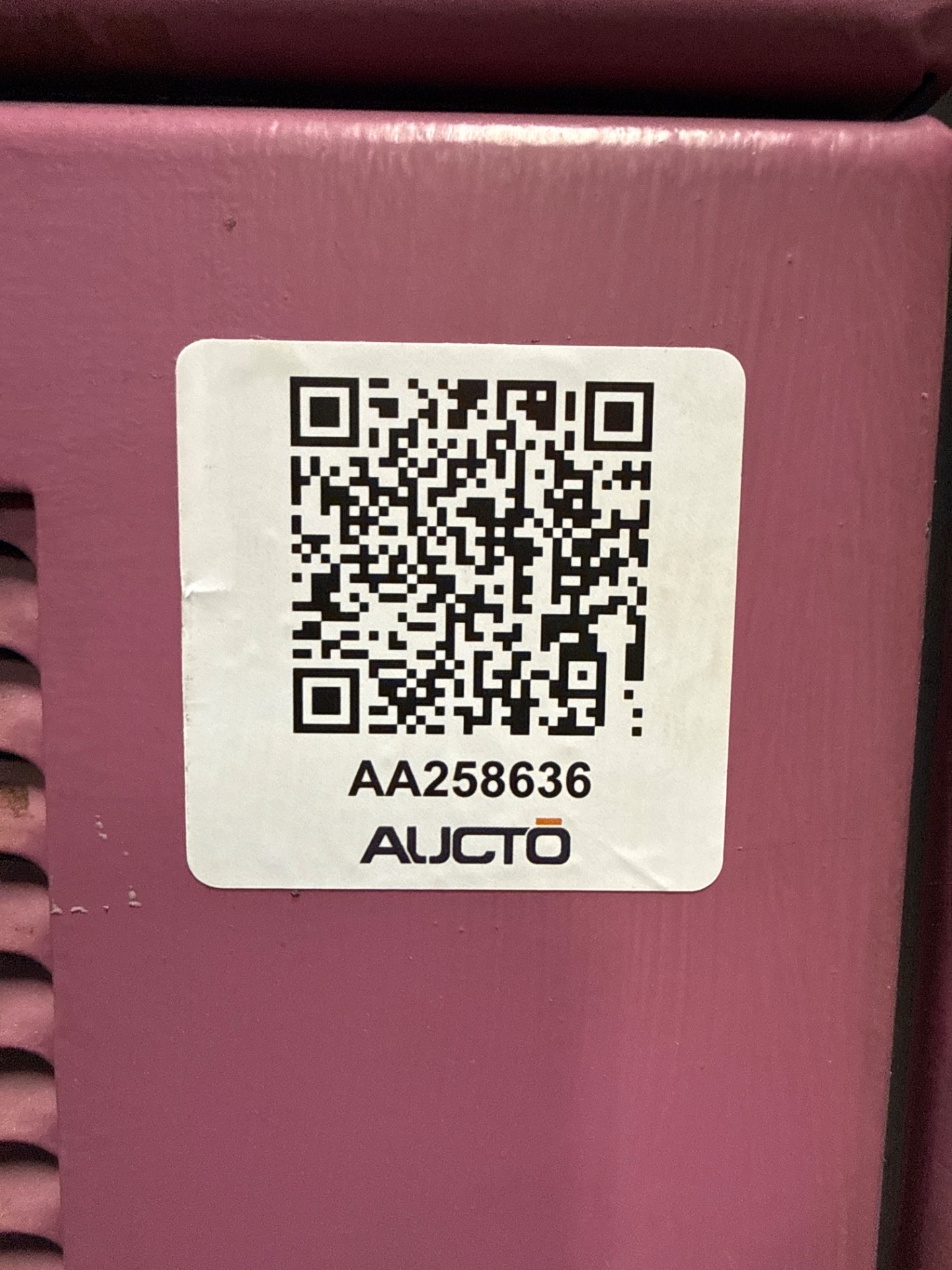 BULK QTY OF ITE K-1600 CIRCUIT BREAKERS - undefined
