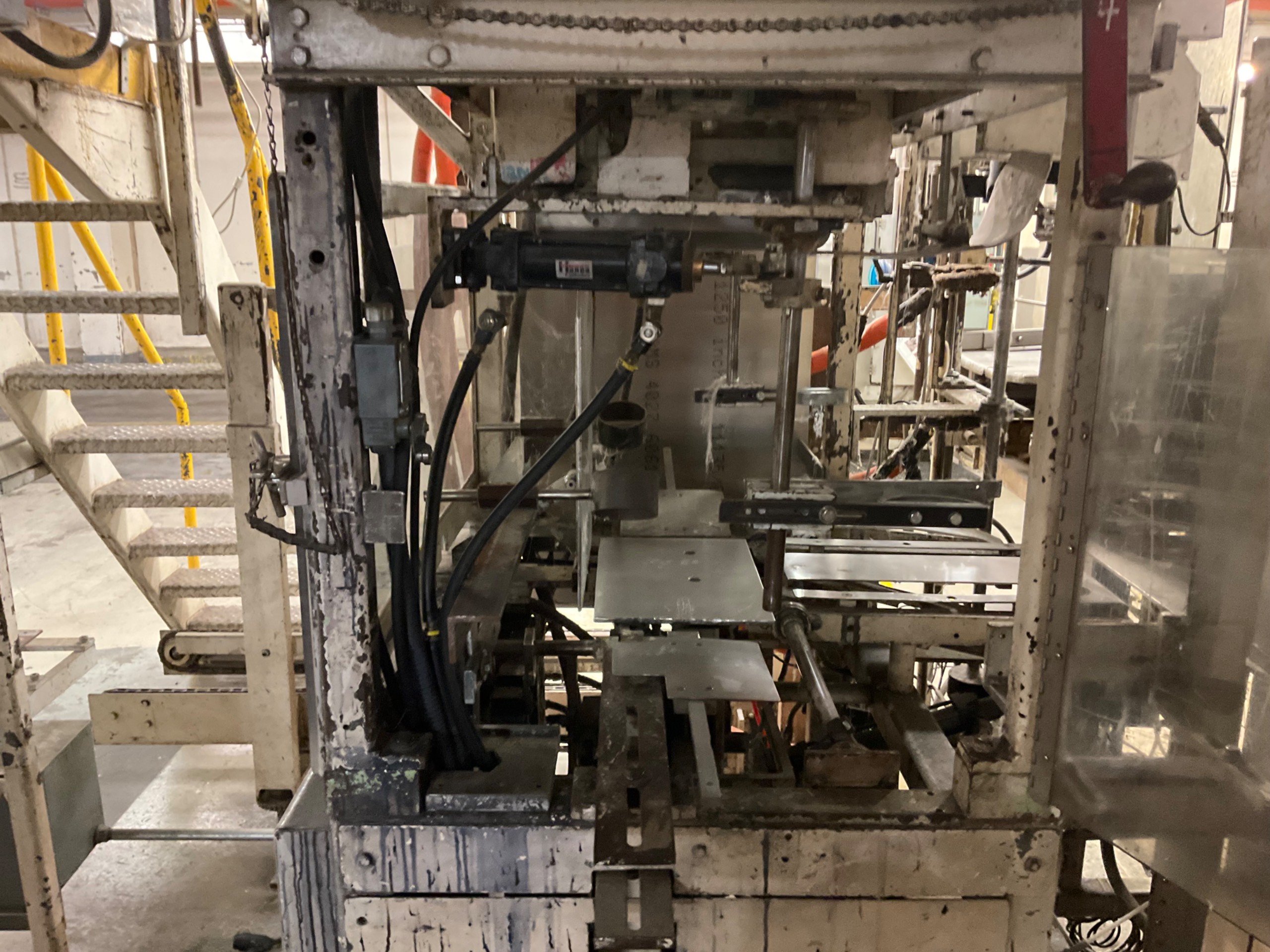 SURE-WAY R 300LCG CASE ERECTOR - undefined