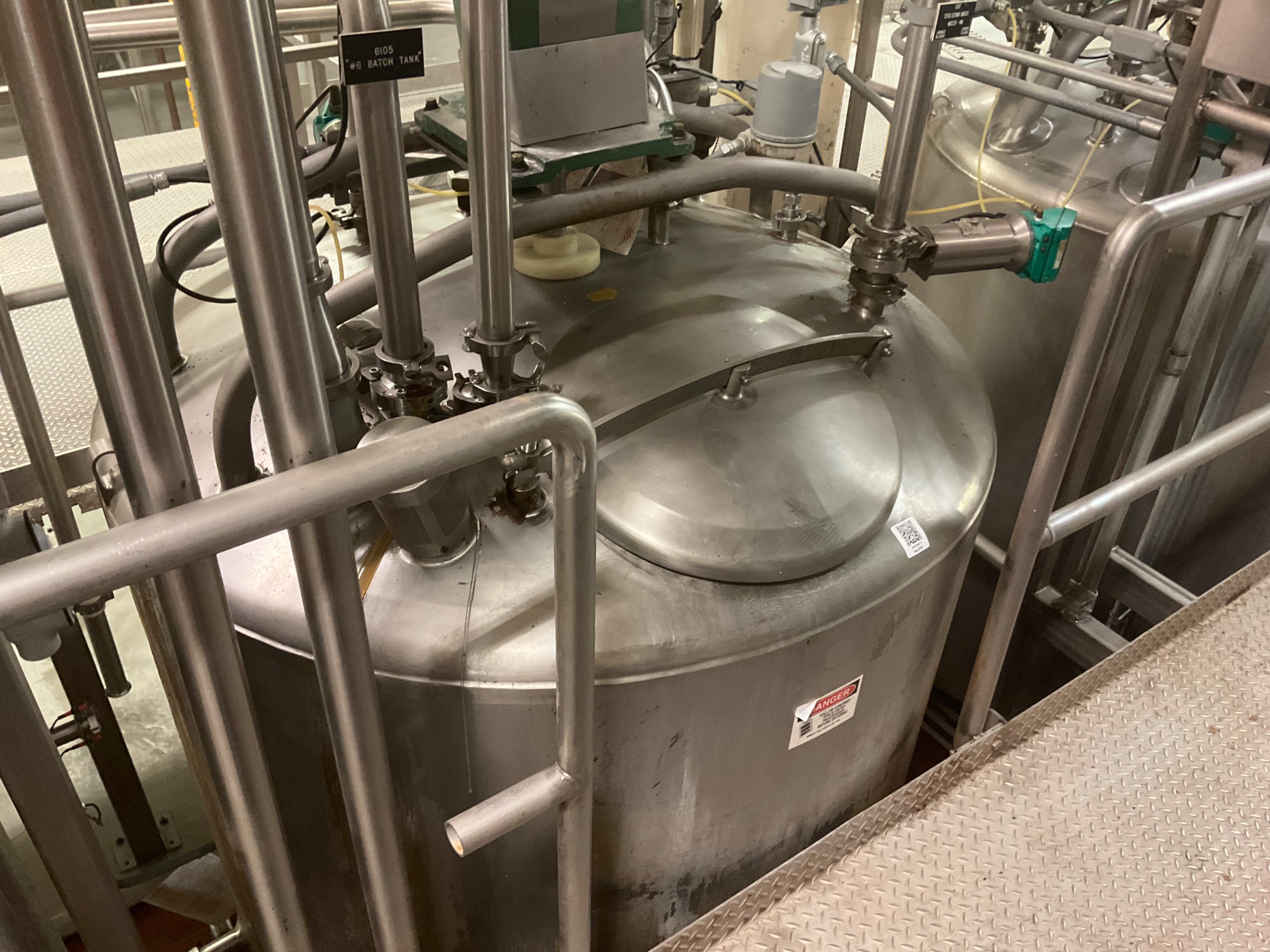 MIXER TANK 600 GALLON - undefined