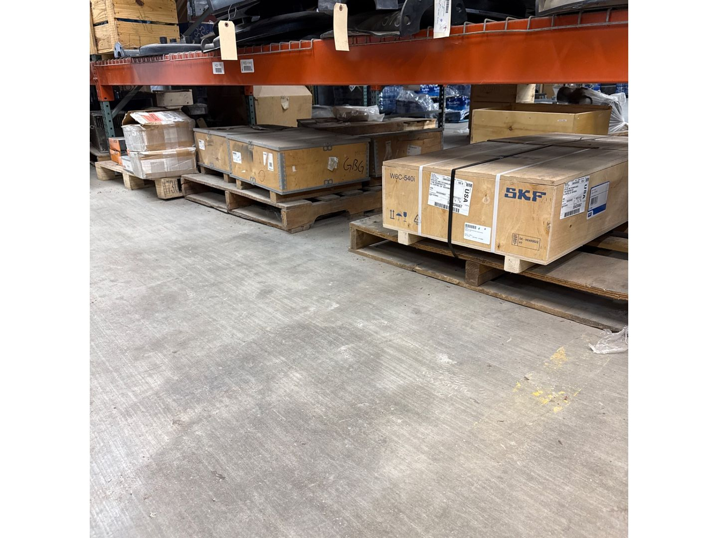 BULK QTY OF BEARINGS - undefined