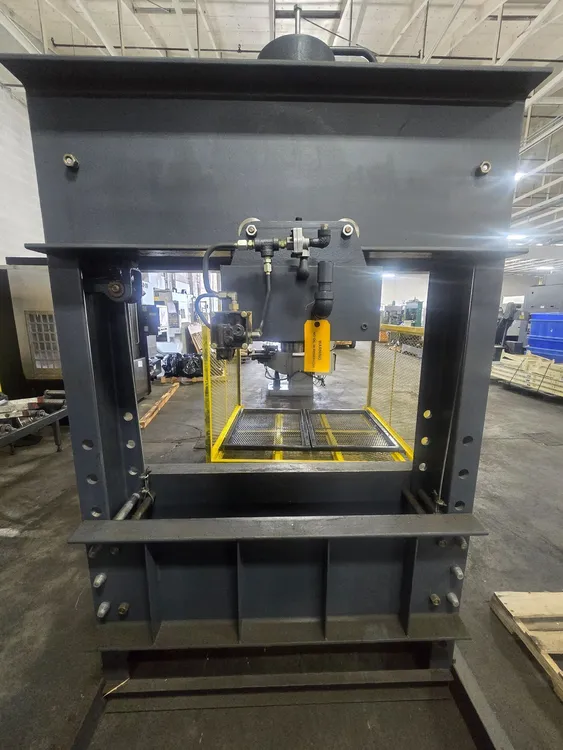 2007 DAKE 6-650 H-FRAME SHOP PRESS 150T, 16" RAM TRAVEL, 48" UPRIGHT W, 90-125 PSI - undefined