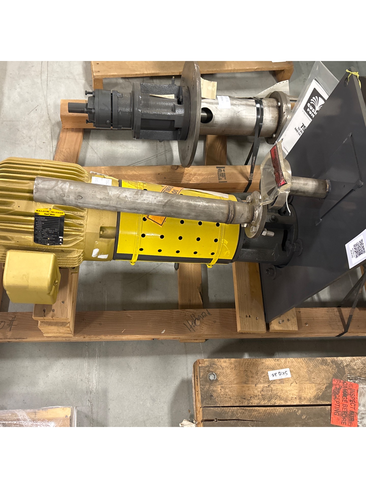 GUSHER PUMPS CL1X1.5-8SELCDMBDP CENTRIFUGAL PUMP - undefined