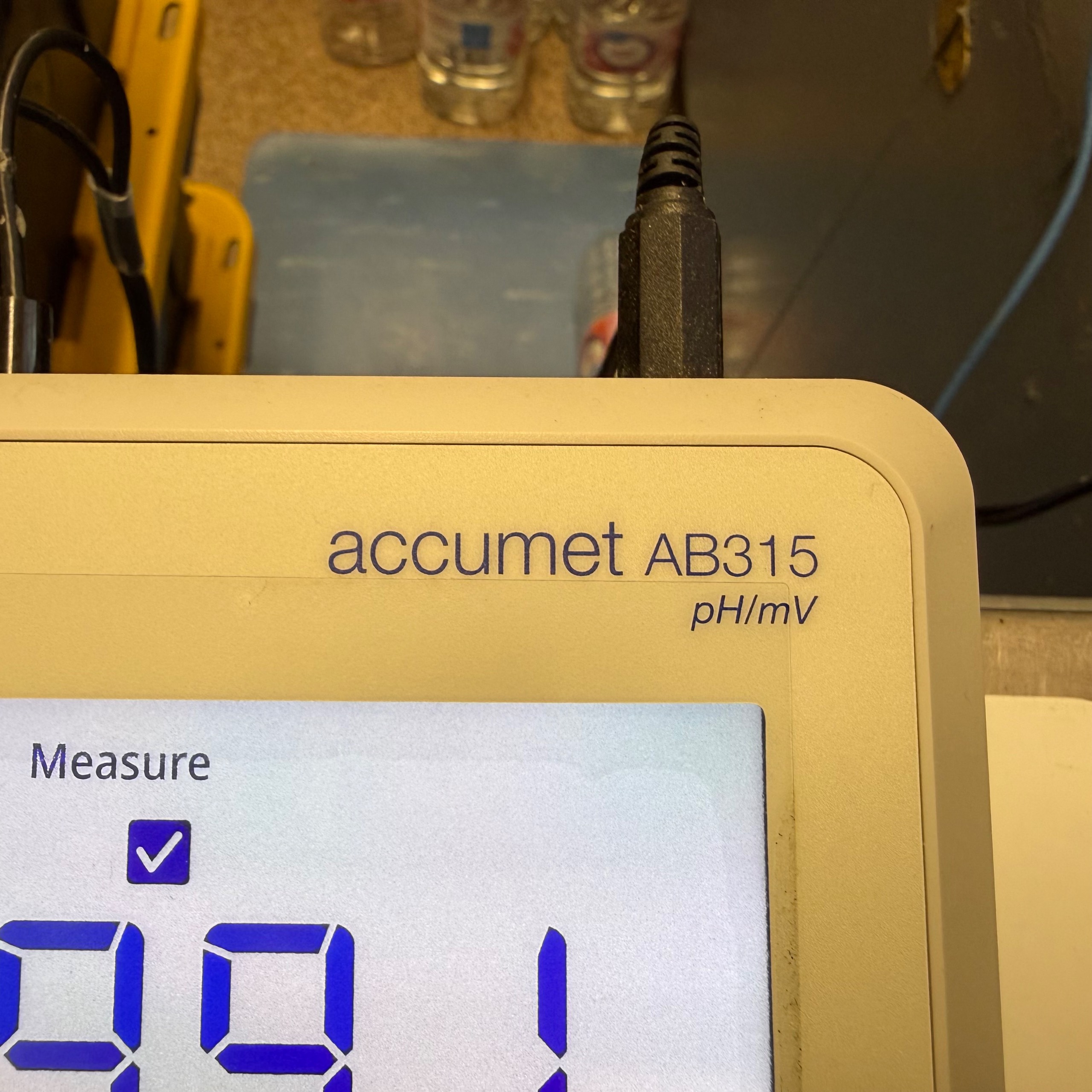 FISHERBRAND ACCUMET AB315 PH/MV BENCHTOP PH/MV METER - undefined