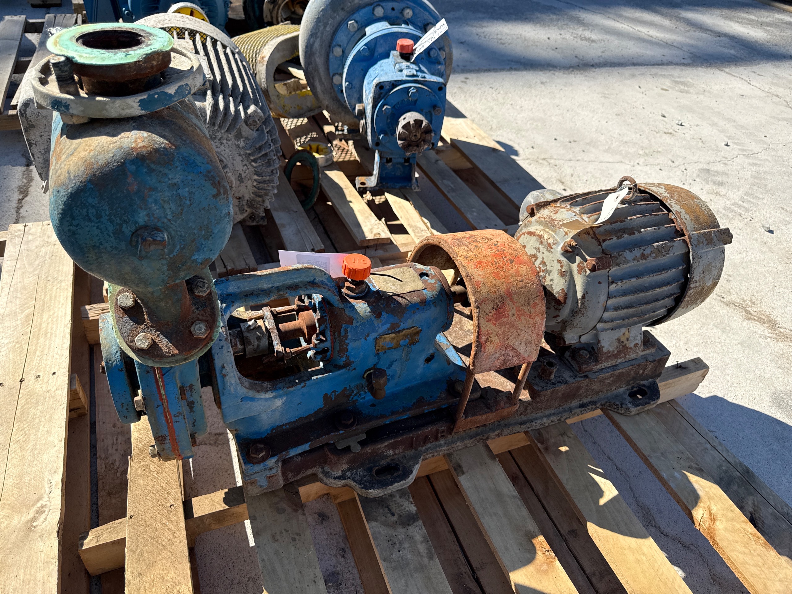 LABOUR DHL PUMP & 3 HP MOTOR ASSEMBLY - undefined