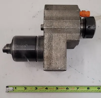 VDI 60 OFFSET LIVE TOOL HOLDER OAL: 9" W: 4" H: 6" NUT DIA: 2" BORE DIA: 1.25" - undefined