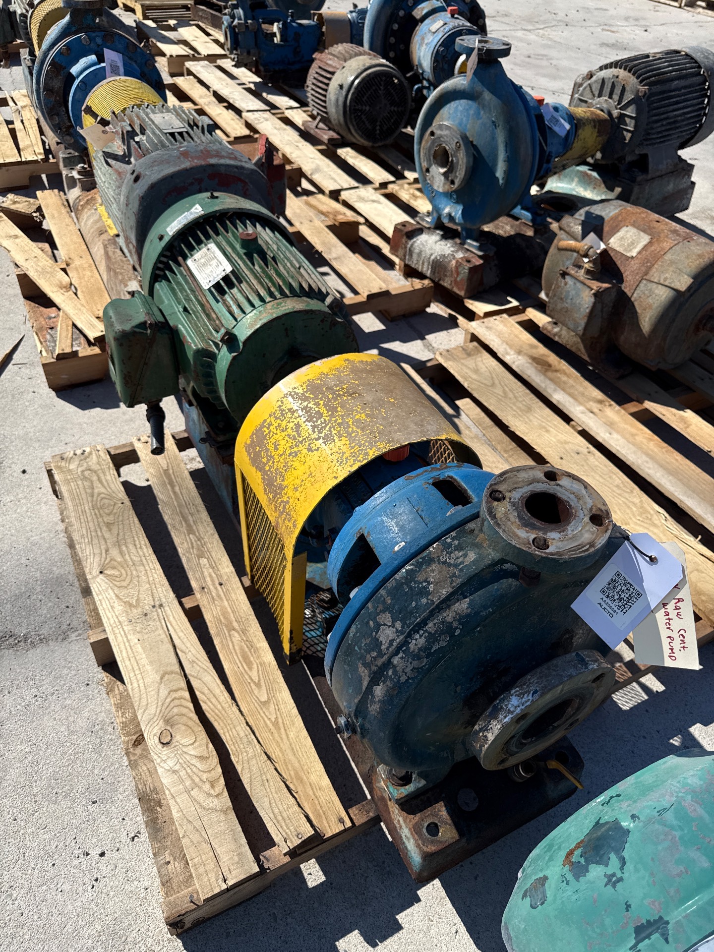 GOULDS CENTRIFUGAL PUMP, 15HP - undefined