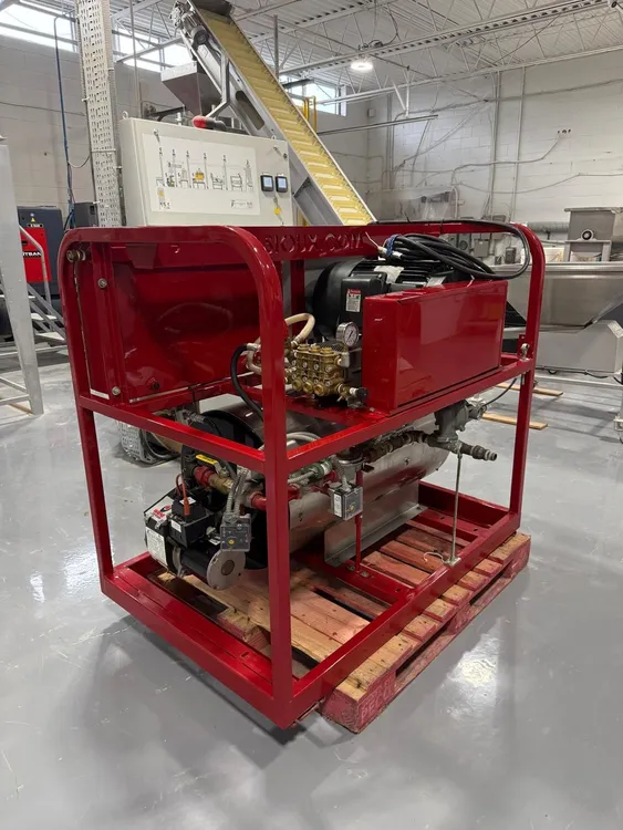 2013 SIOUX DAKOTA II H8* 2750 HOT WATER PRESSURE WASHER/STEAMER - undefined