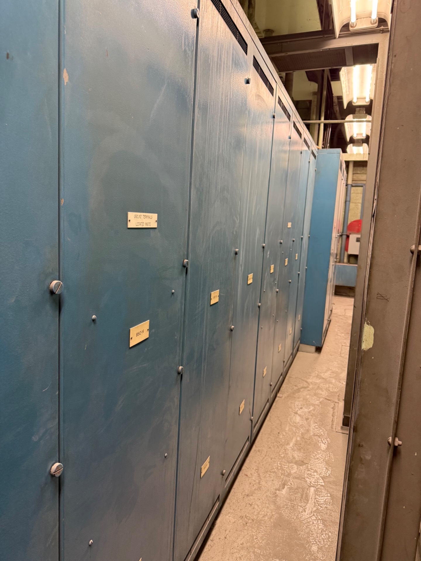 BULK QTY OF ELECTRICAL ROOM CONTENTS - undefined