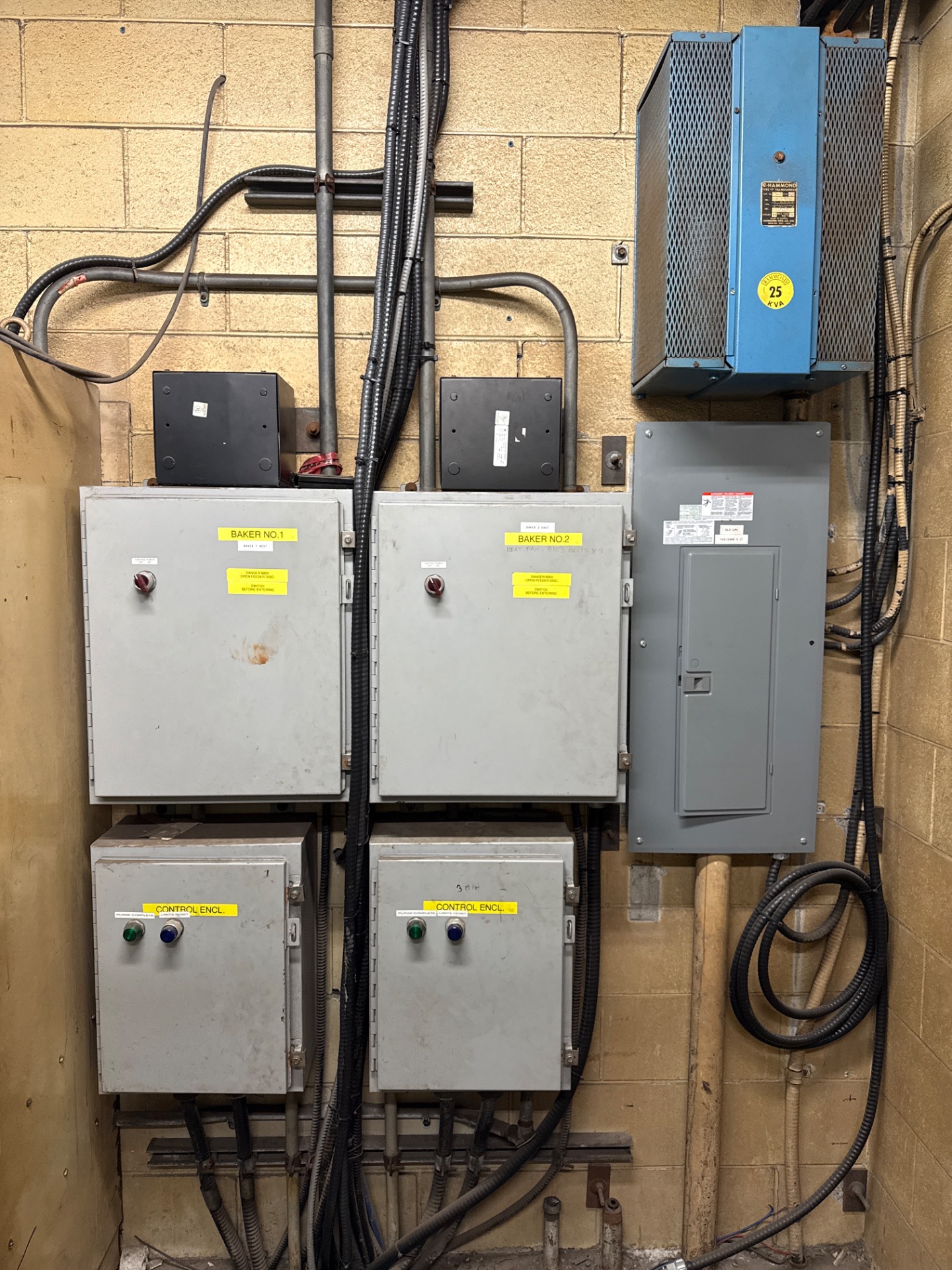 BULK QTY OF ELECTRICAL ROOM CONTENTS - undefined