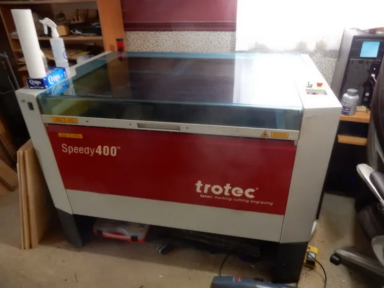 2013 TROTEC SPEEDY 400 CO₂ LASER ENGRAVER/CUTTER 80W 10.6ΜM 1016X610MM 4.32M/S - undefined