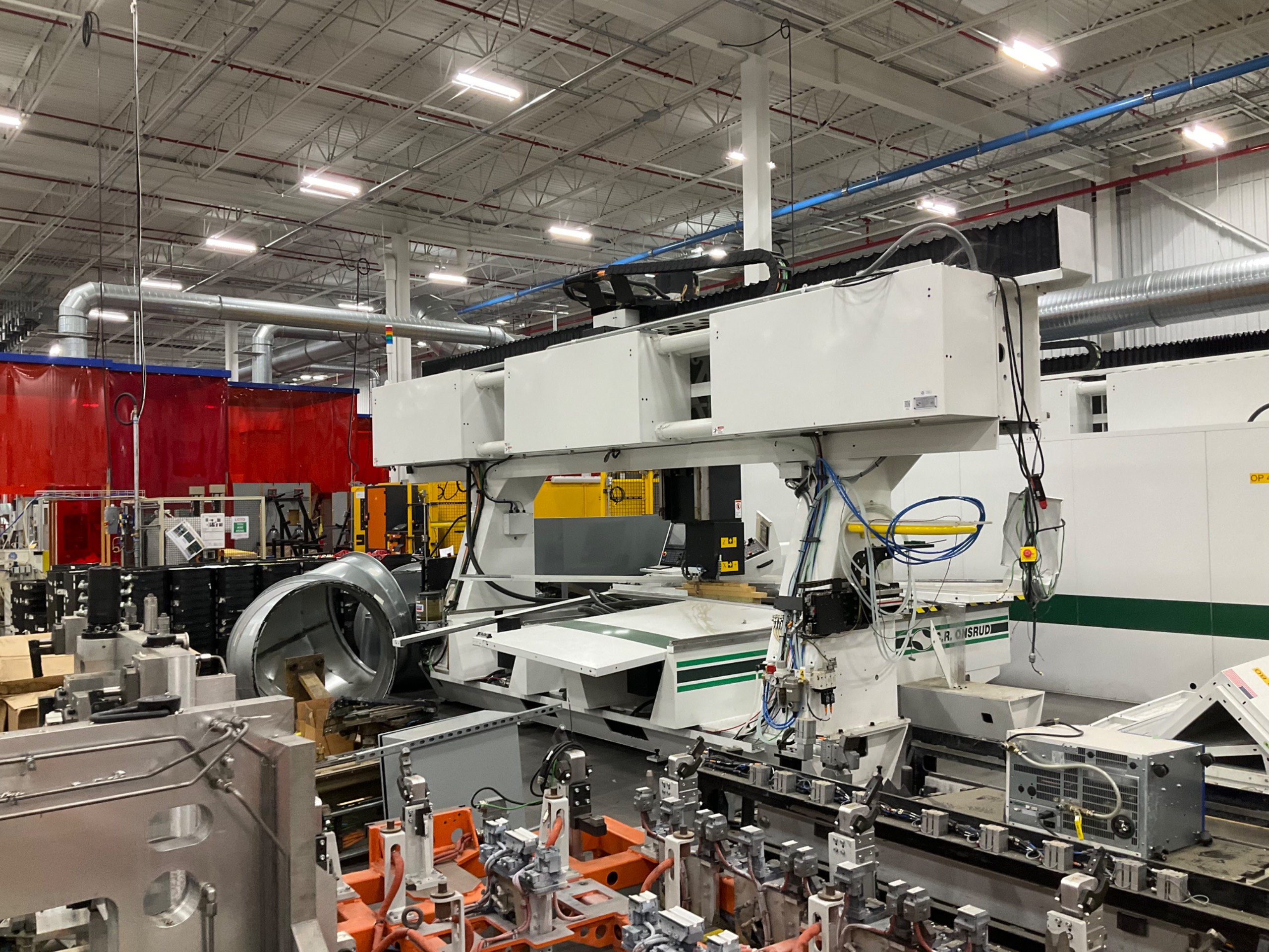 2022 C.R ONSRUD 122E24CW6 CNC ROUTER - undefined