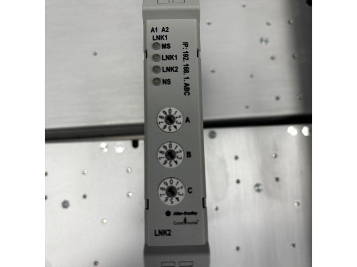 ALLEN BRADLEY 440R-ENETR COMMUNICATION MODULE - undefined