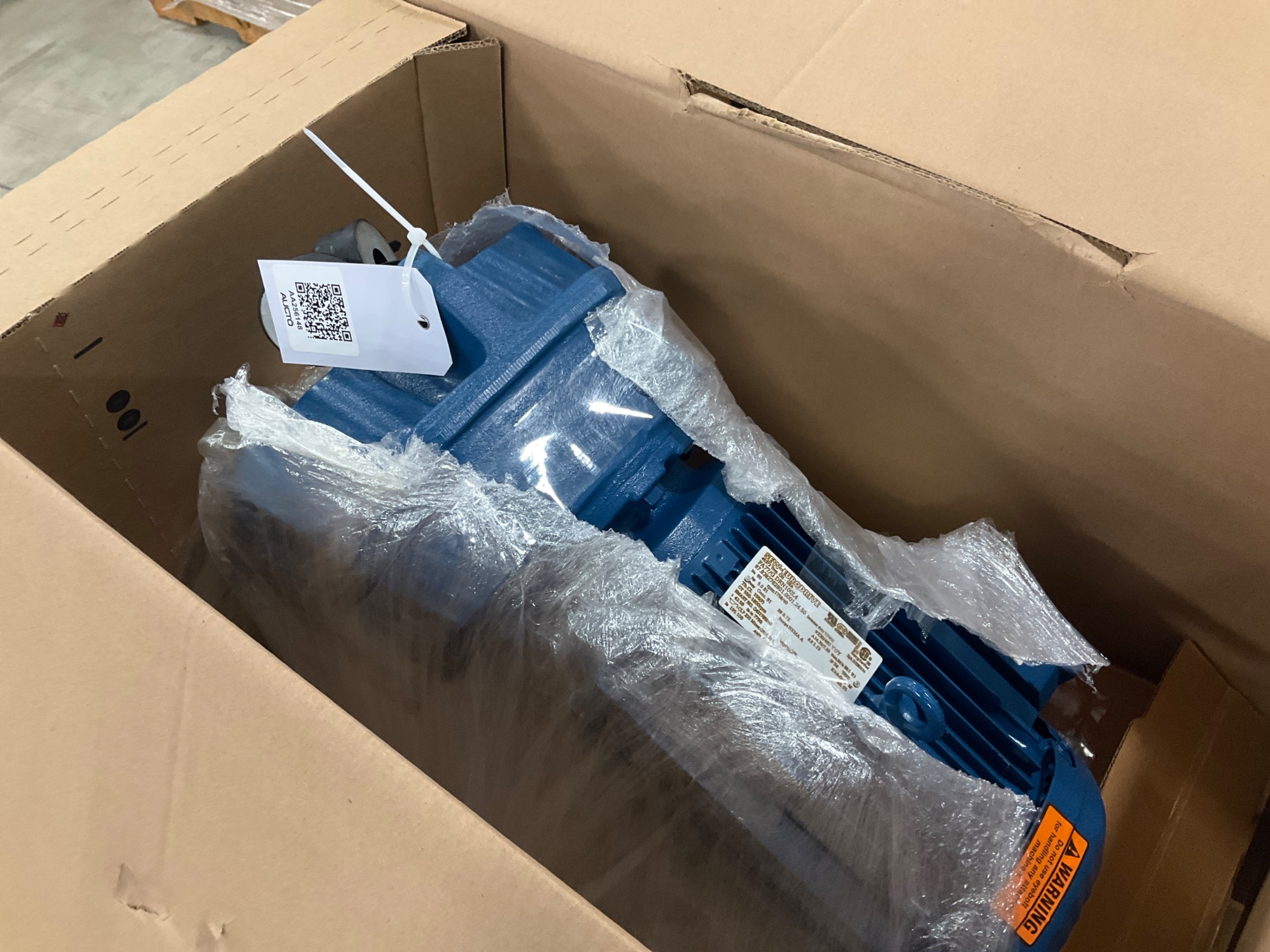 QTY 2: SEW-EURODRIVE MOTORS - undefined
