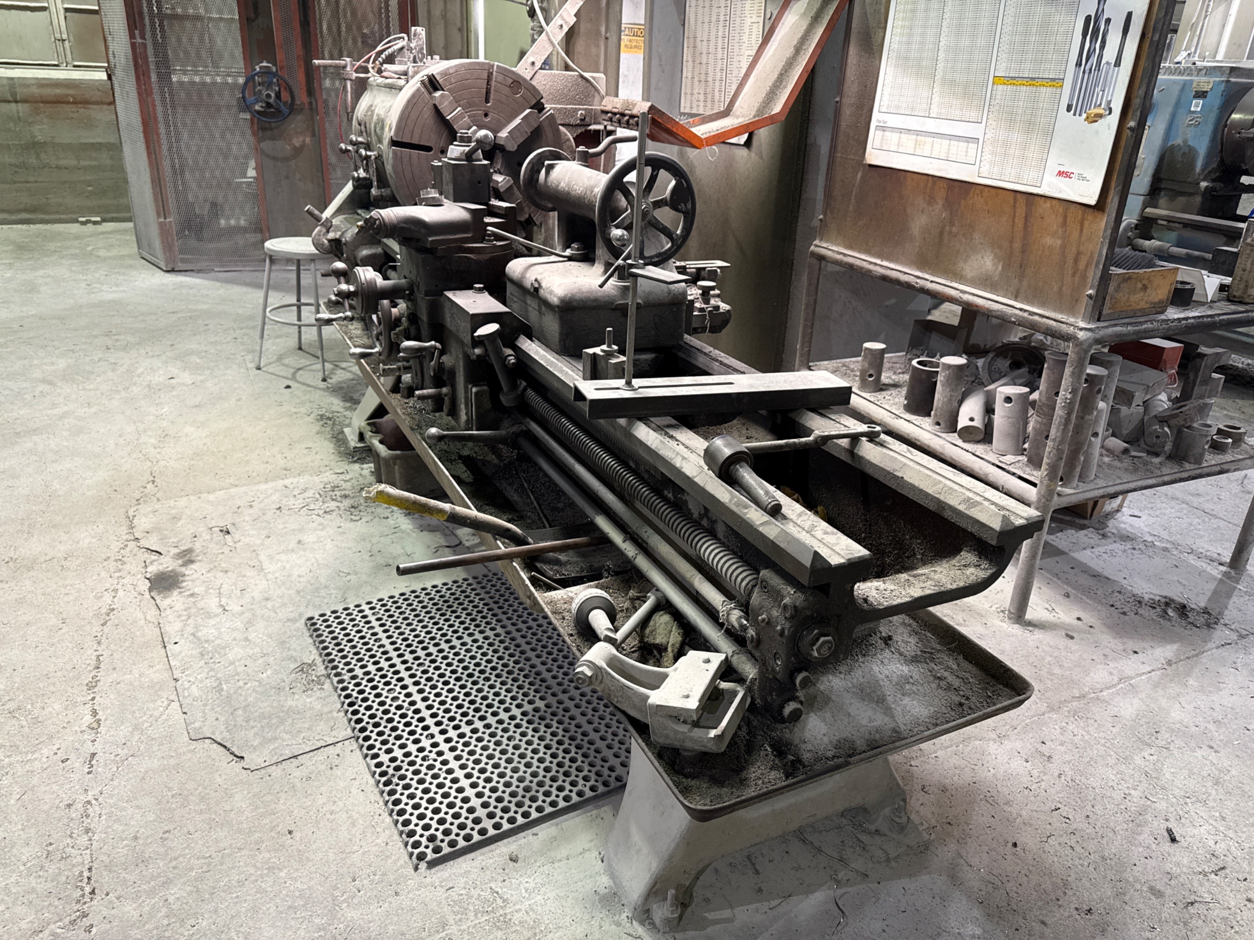 LEBLOND REGAL 24" MANUAL LATHE - undefined