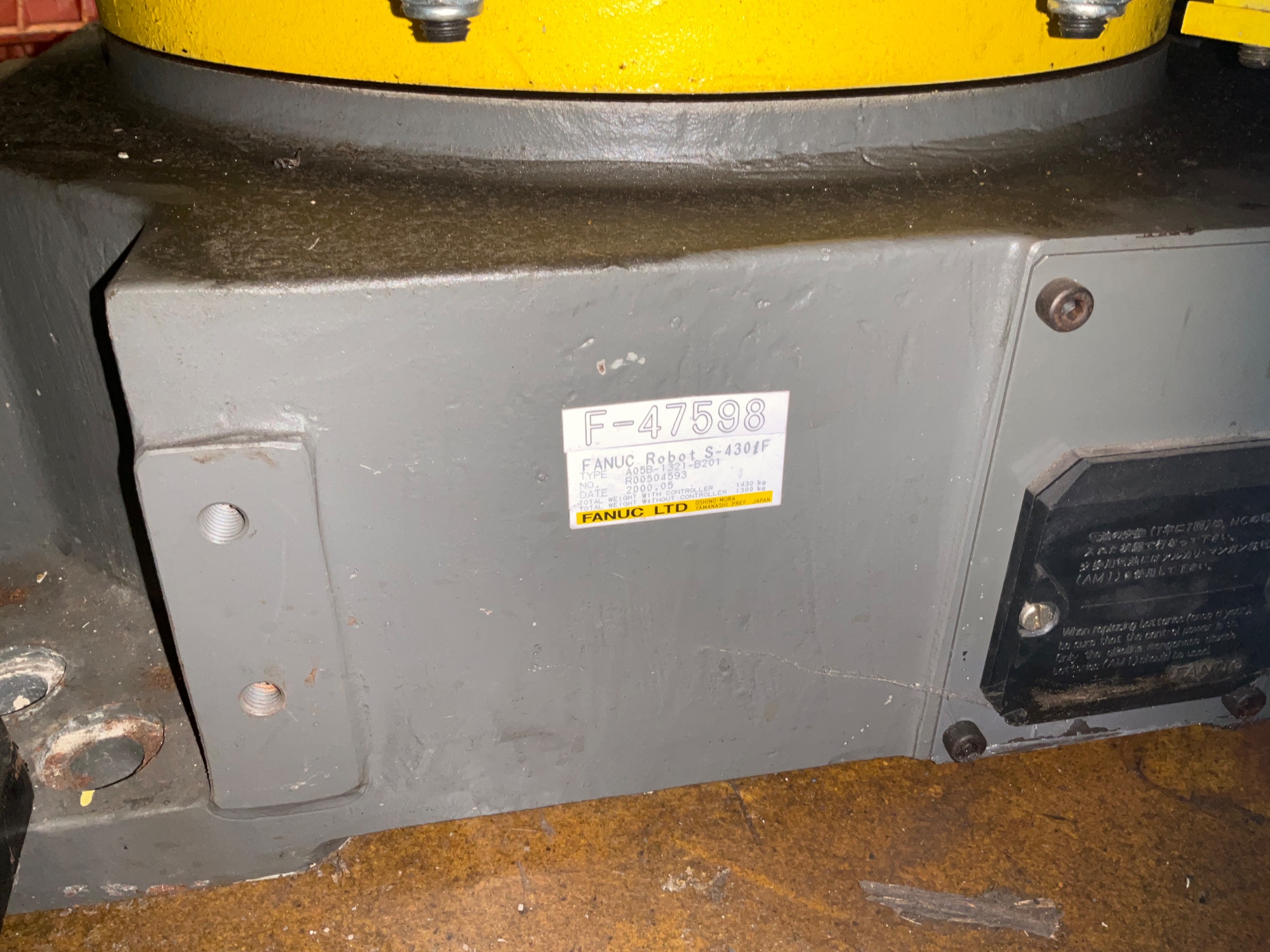 2000 FANUC S-430IF ARTICULATED ROBOT - undefined