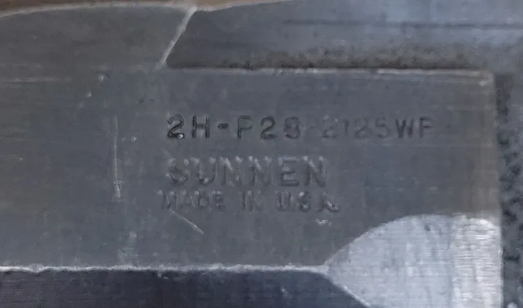 SUNNEN 2H P28 2125 WF HONING MANDREL, OAL 12.5IN, BORE DIA 2.125IN/53.98MM, 2-STONE WEDGE - undefined