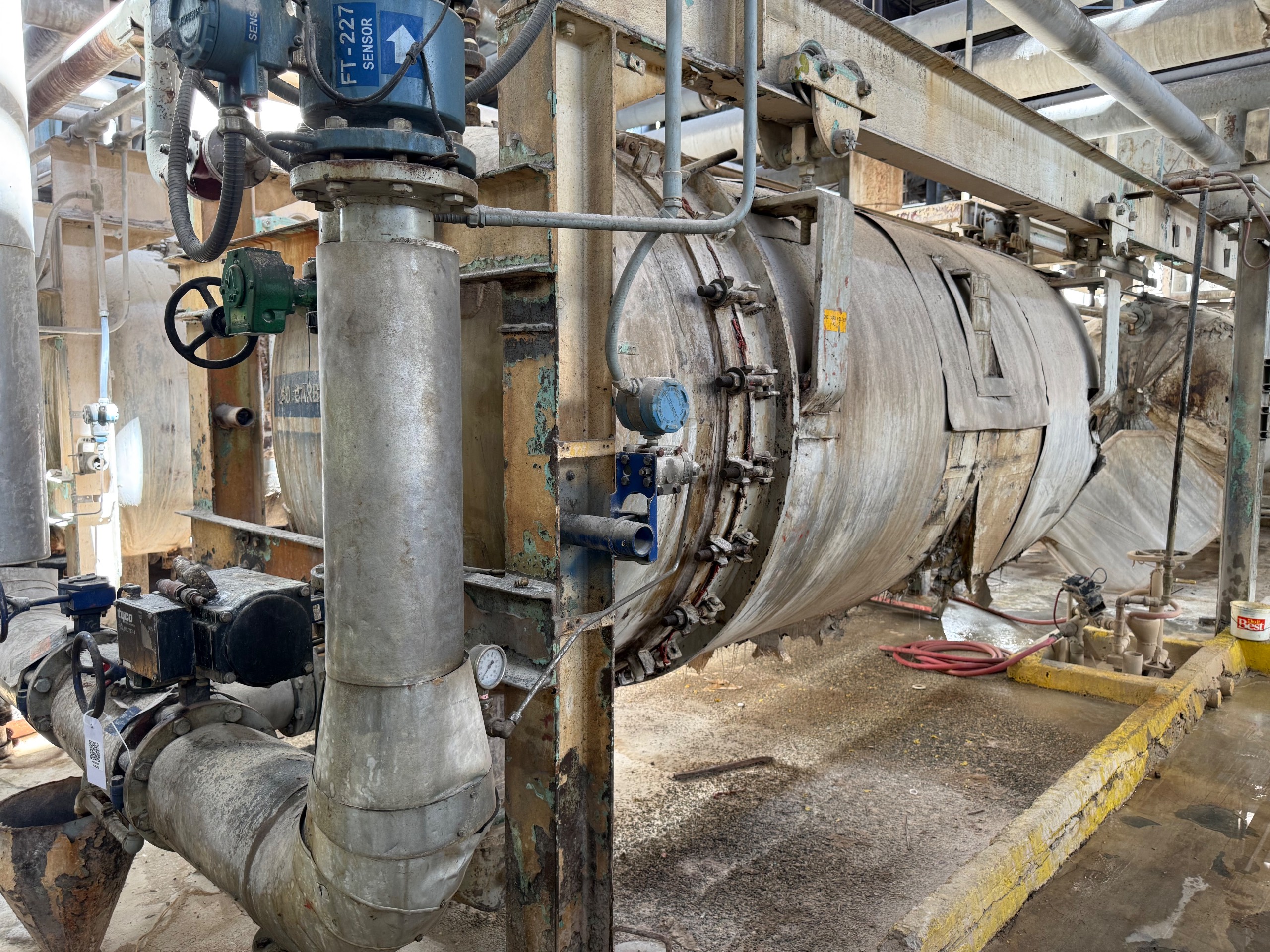 LIQUID FILTER TANK - undefined