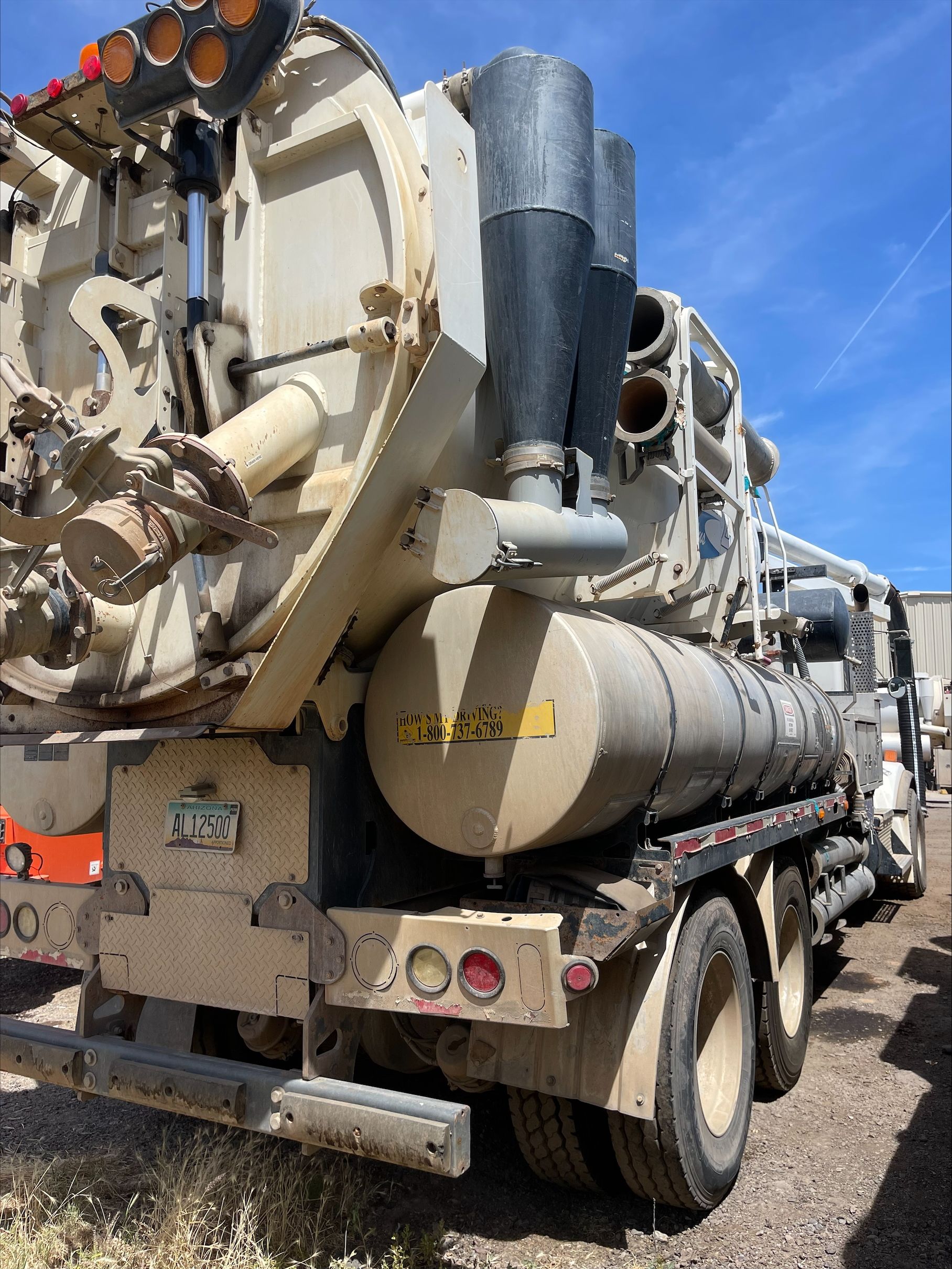 2014 VACTOR 2100 COMBINATION SEWER CLEANING TRUCK - KENWORTH - undefined