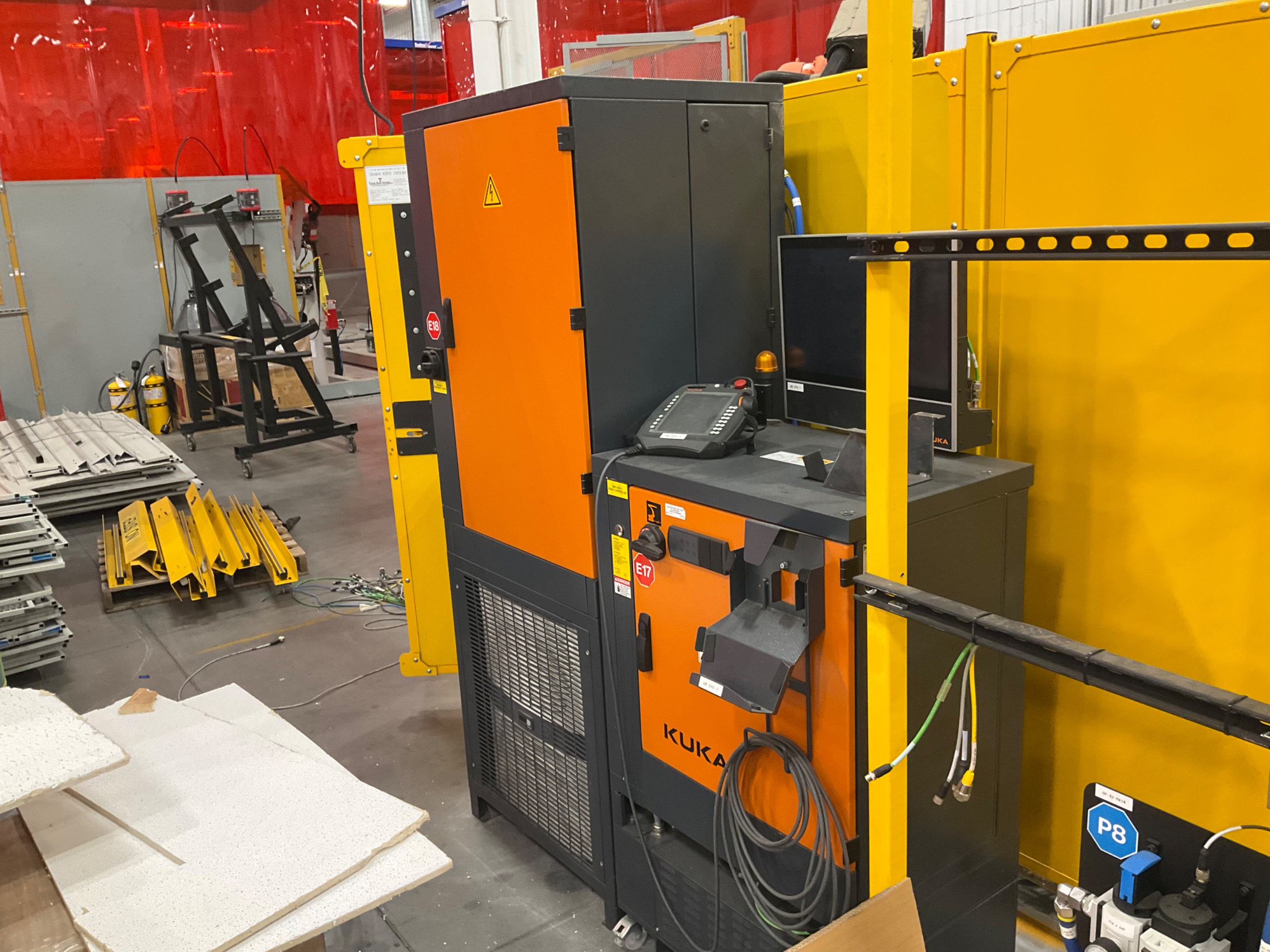 2021 KUKA KR 500 R2830 ROBOT & CONTROLLER ASSEMBLY - undefined