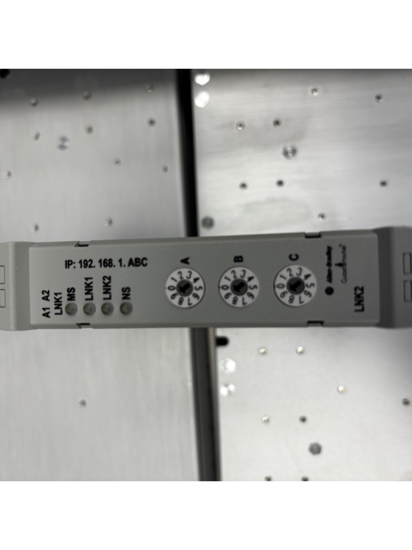 ALLEN BRADLEY 440R-ENETR COMMUNICATION MODULE - undefined