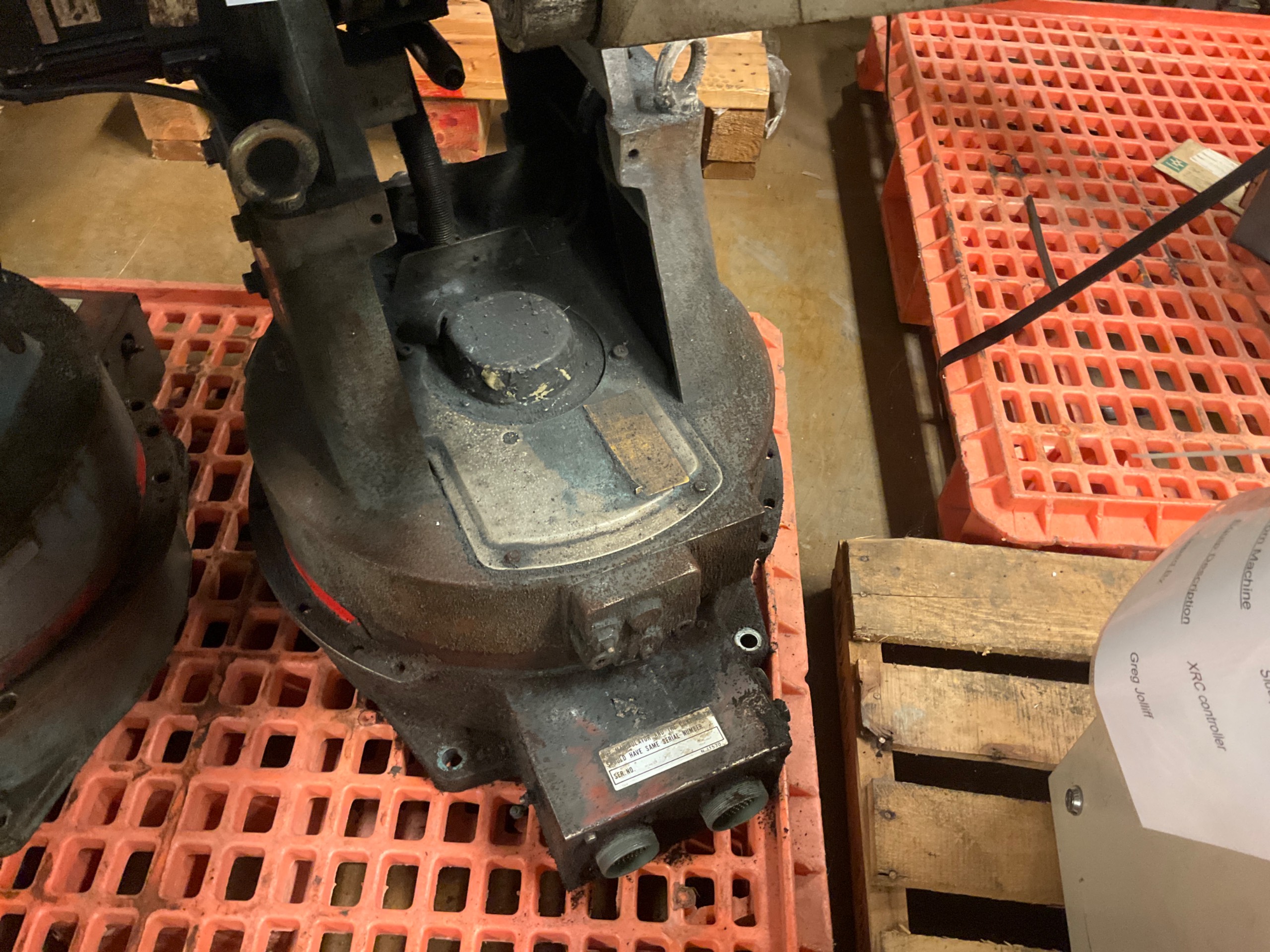 1992 YASKAWA MOTOMAN YRFL-NNA10GB ROBOT - undefined