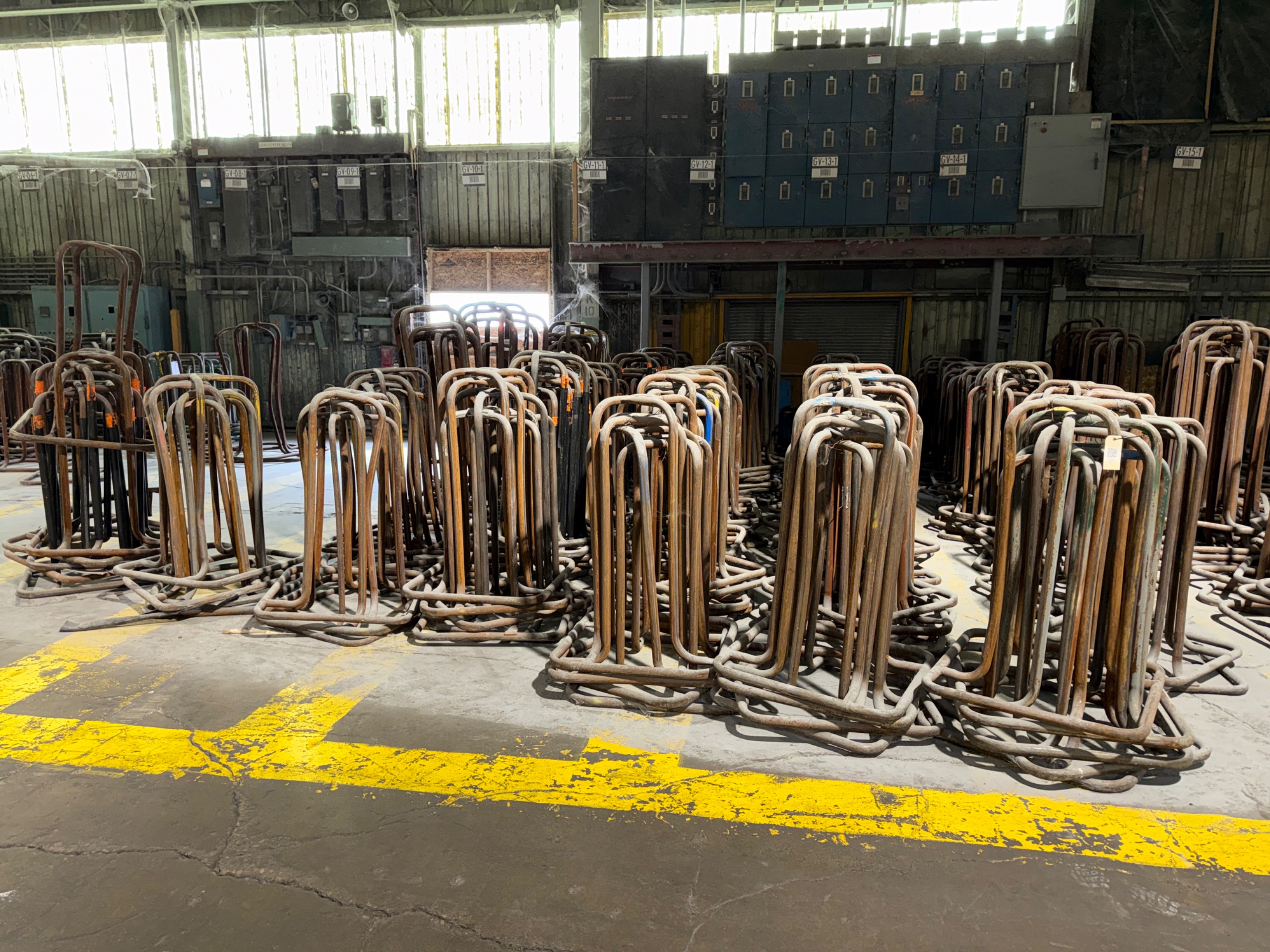 BULK QTY OF WIRE CARRIERS - undefined