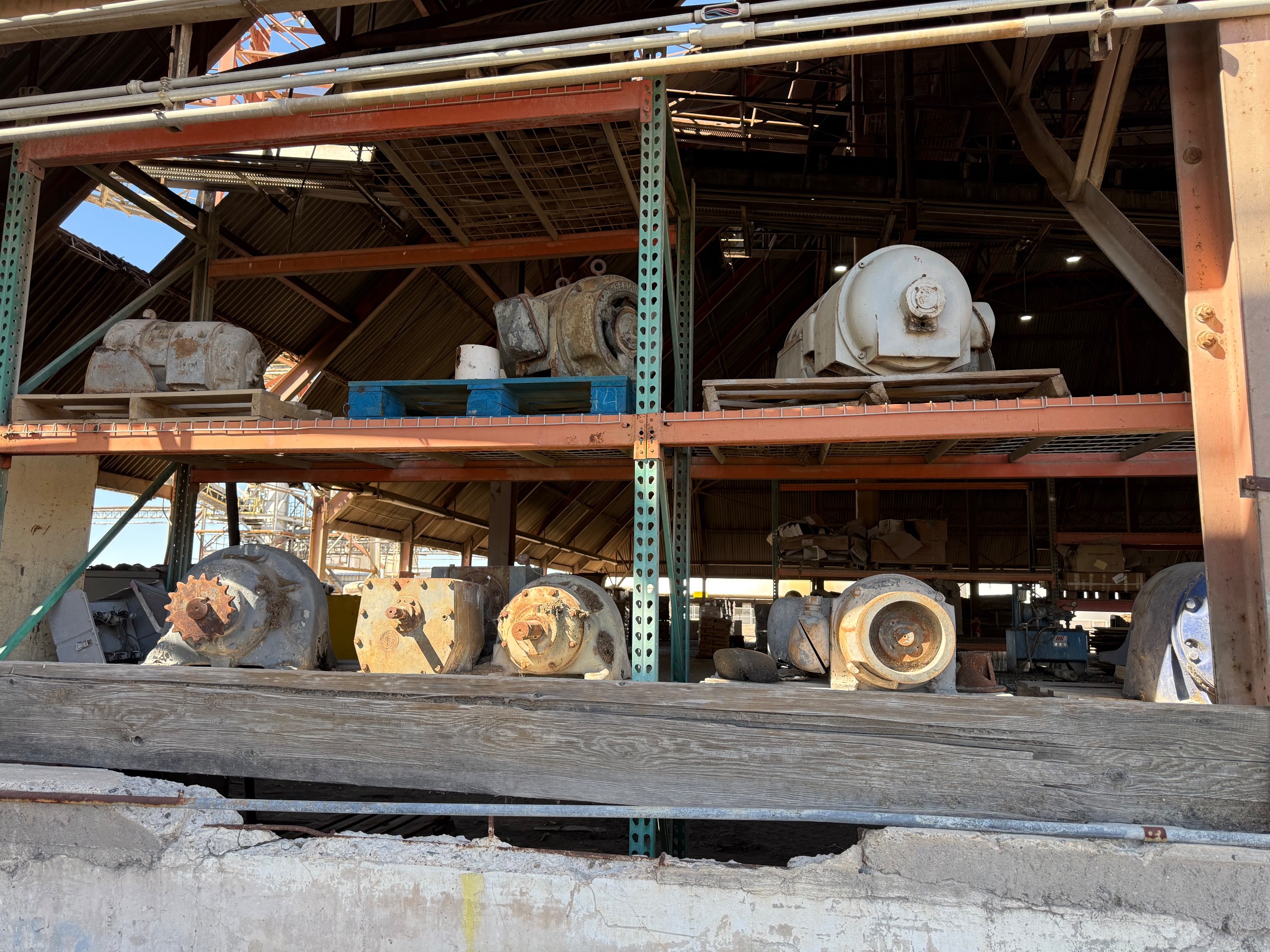 BULK QTY OF GEAR REDUCERS - undefined