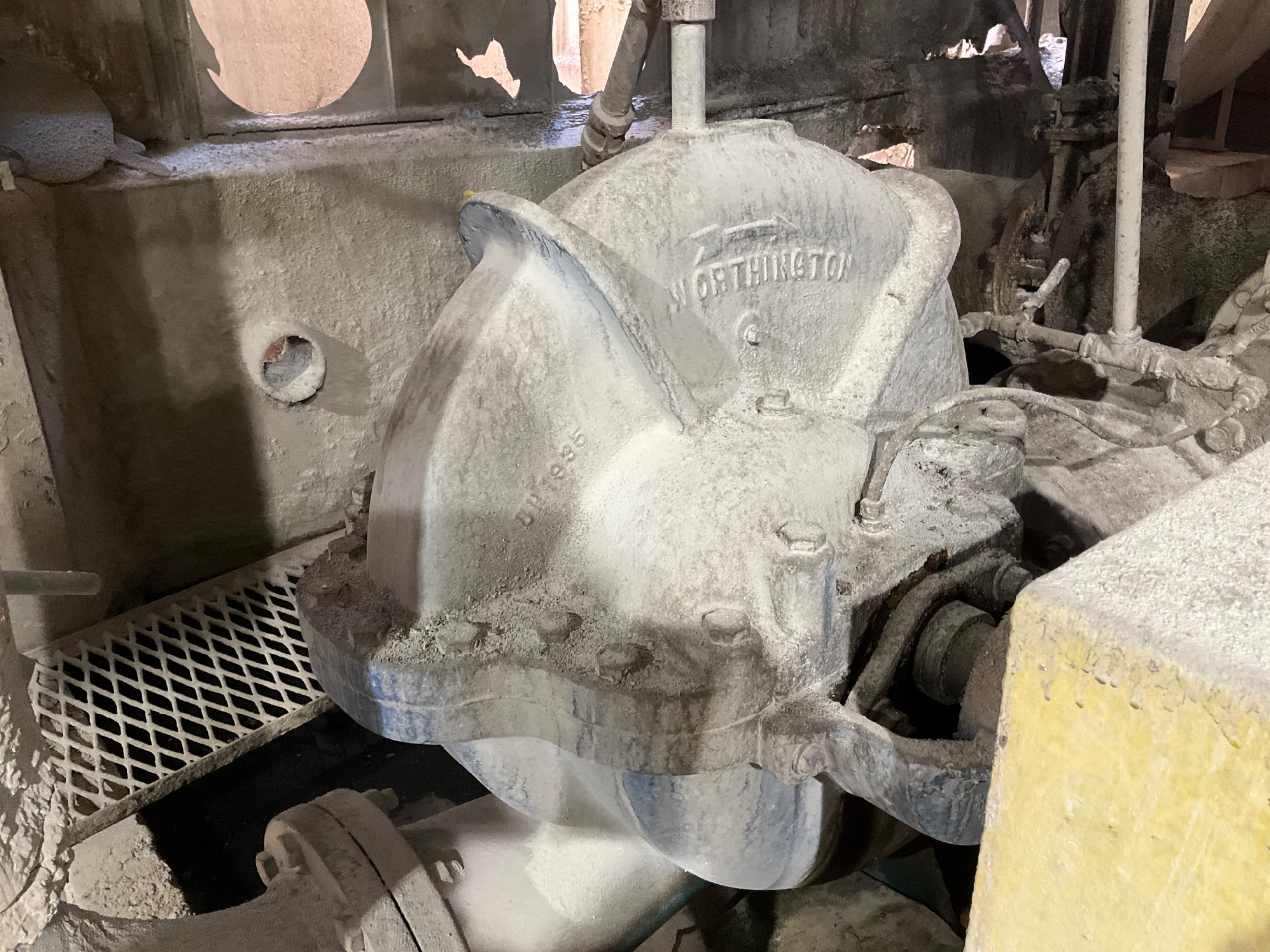WORTHINGTON STAINLESS 200 HORSEPOWER SPLIT-CASE PUMP & MOTOR ASSEMBLY - undefined