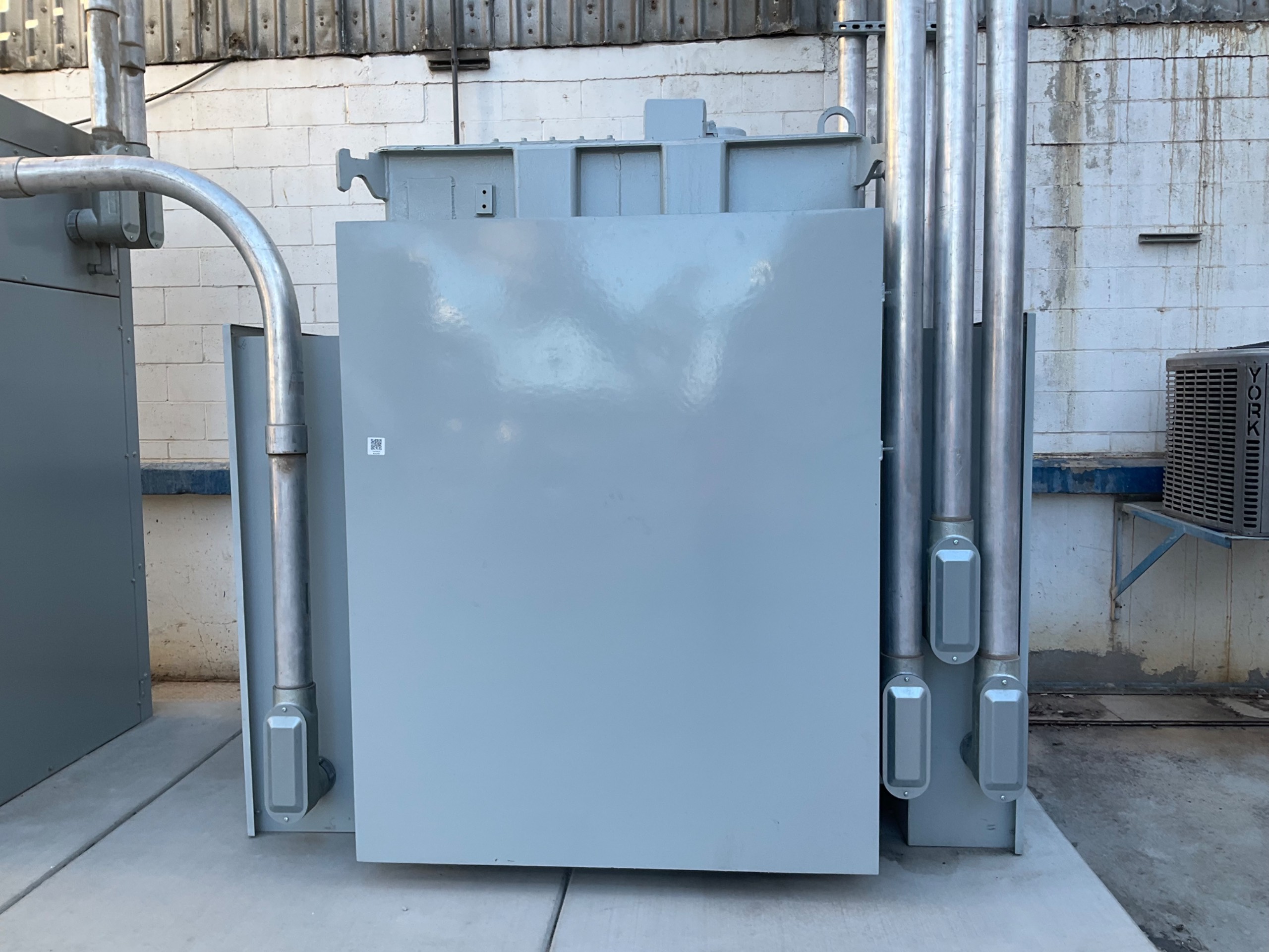 T&R ELECTRIC SUPPLY CO I760KV TRANSFORMER - undefined