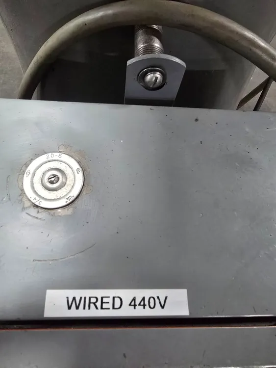 1986 BRIDGEPORT SERIES 1 VERTICAL MILL, 1.5HP, R-8 SPINDLE, 42X9" TABLE, 31"X/12"Y/16"Z TRAVEL. - undefined