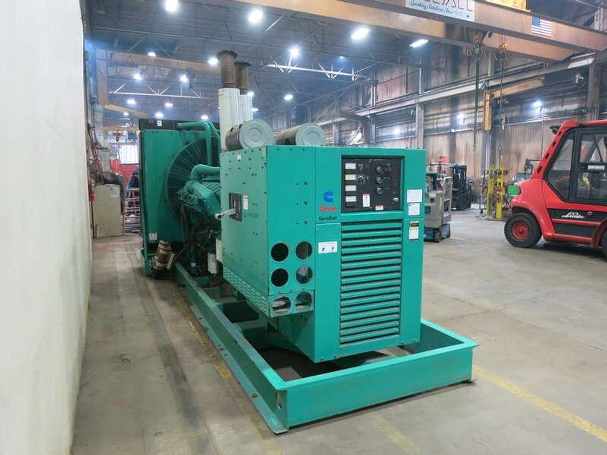 1999 CUMMINS DFLE 1500 KW DIESEL GENERATOR - undefined