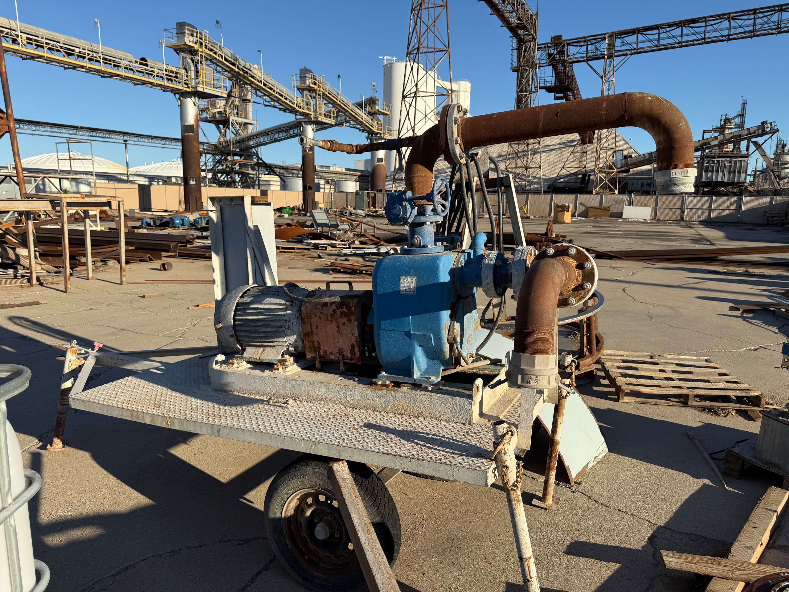 BULK QTY OF INDUSTRIAL PARTS - undefined