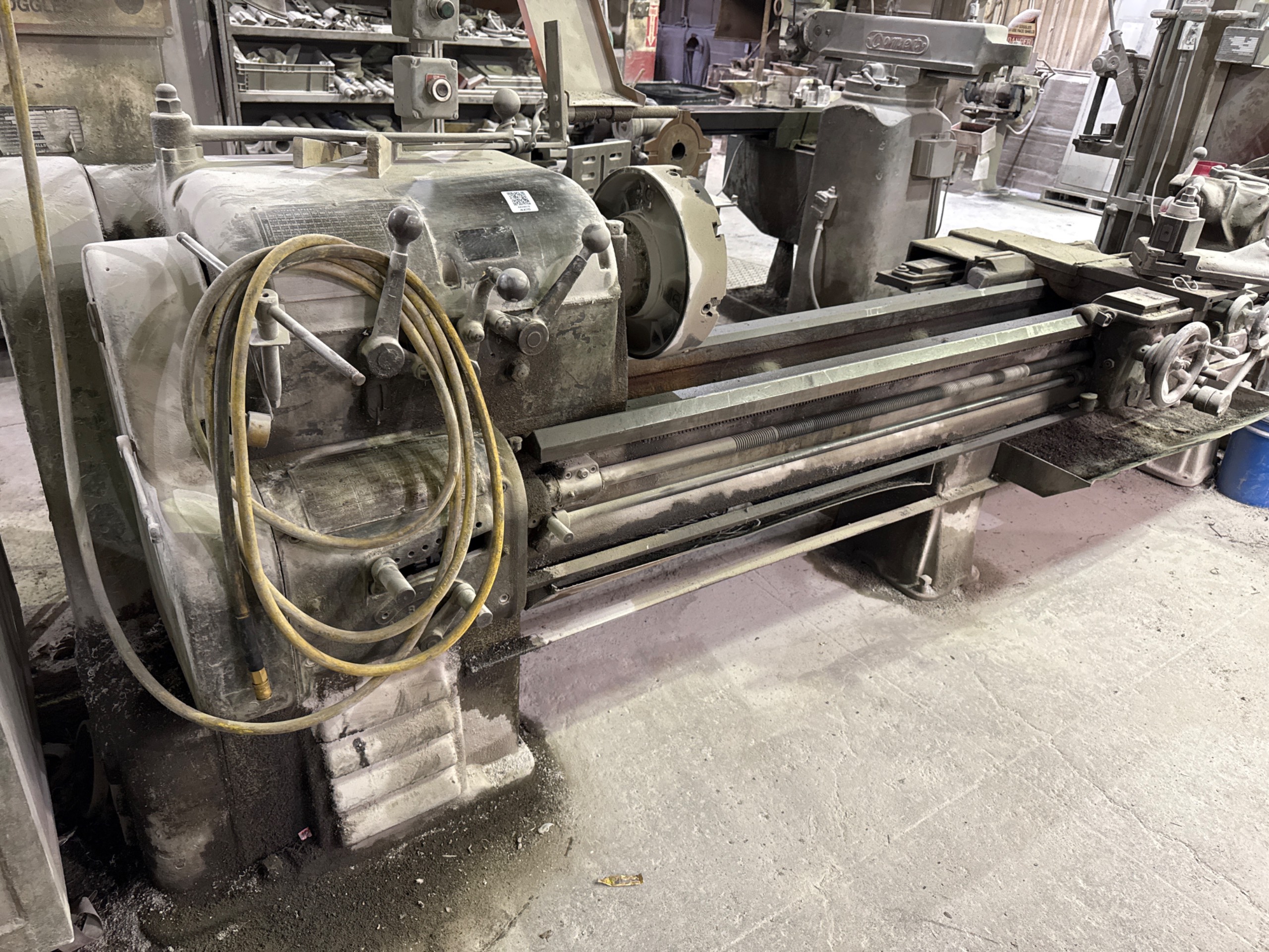 AXELSON 20" X 12' MANUAL LATHE - undefined