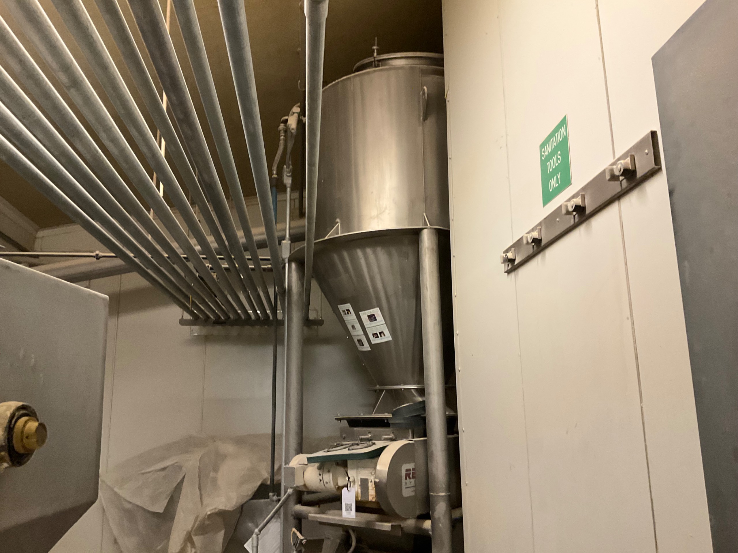 REYCO SYSTEM RECEIVER HOPPER ROTARY VALVE - undefined