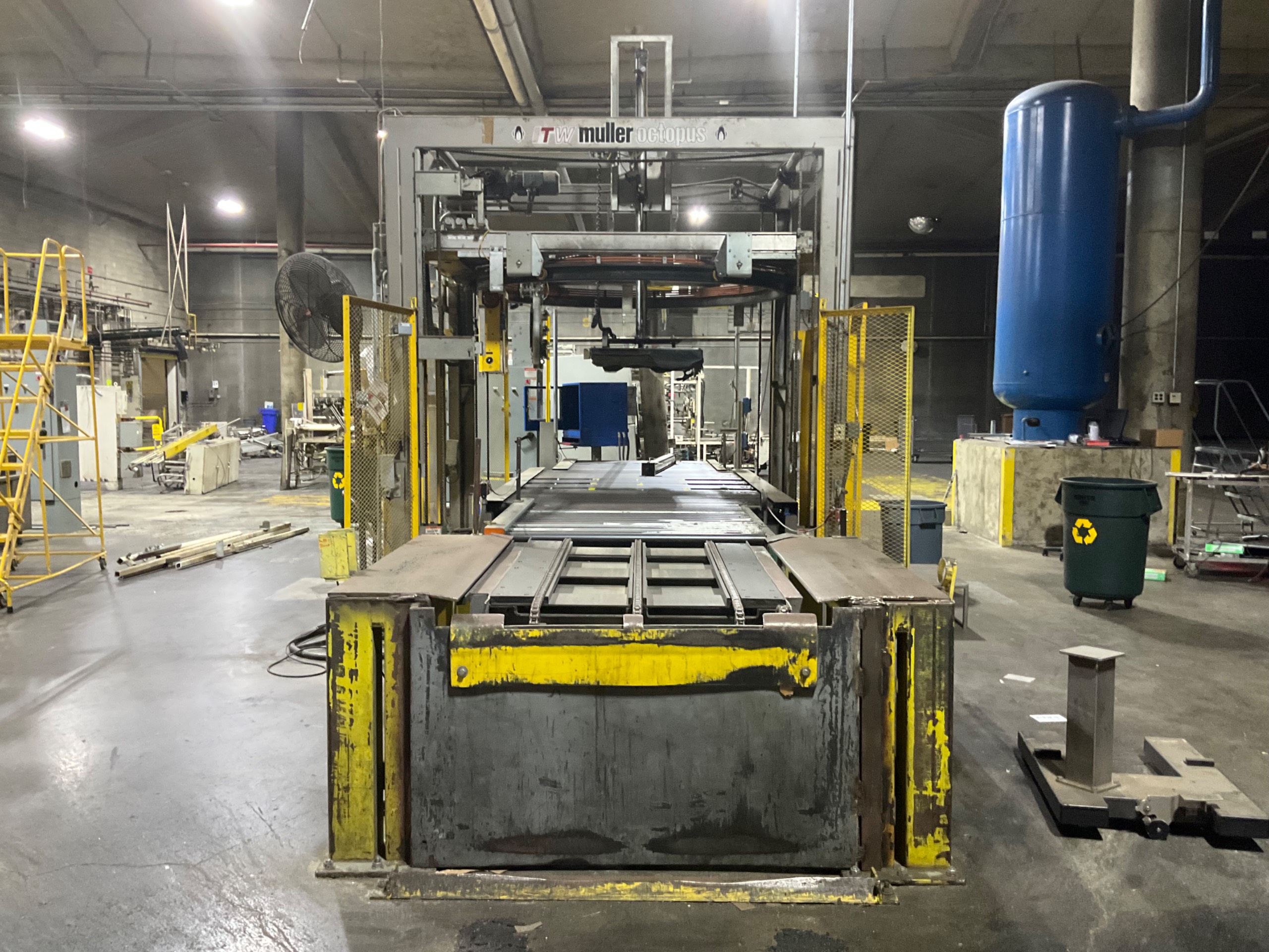 ITW MULLER 606 BFT OCTOPUS STRETCH WRAPPING MACHINE - undefined