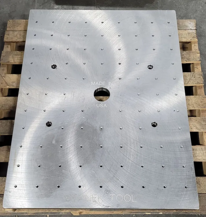 2023 STANEK 2023 FIXTURE PLATE T&A 48X36X1-3/8IN, 708LBS, 3-1/2IN HOLE, 90X 1/2IN HOLES - undefined