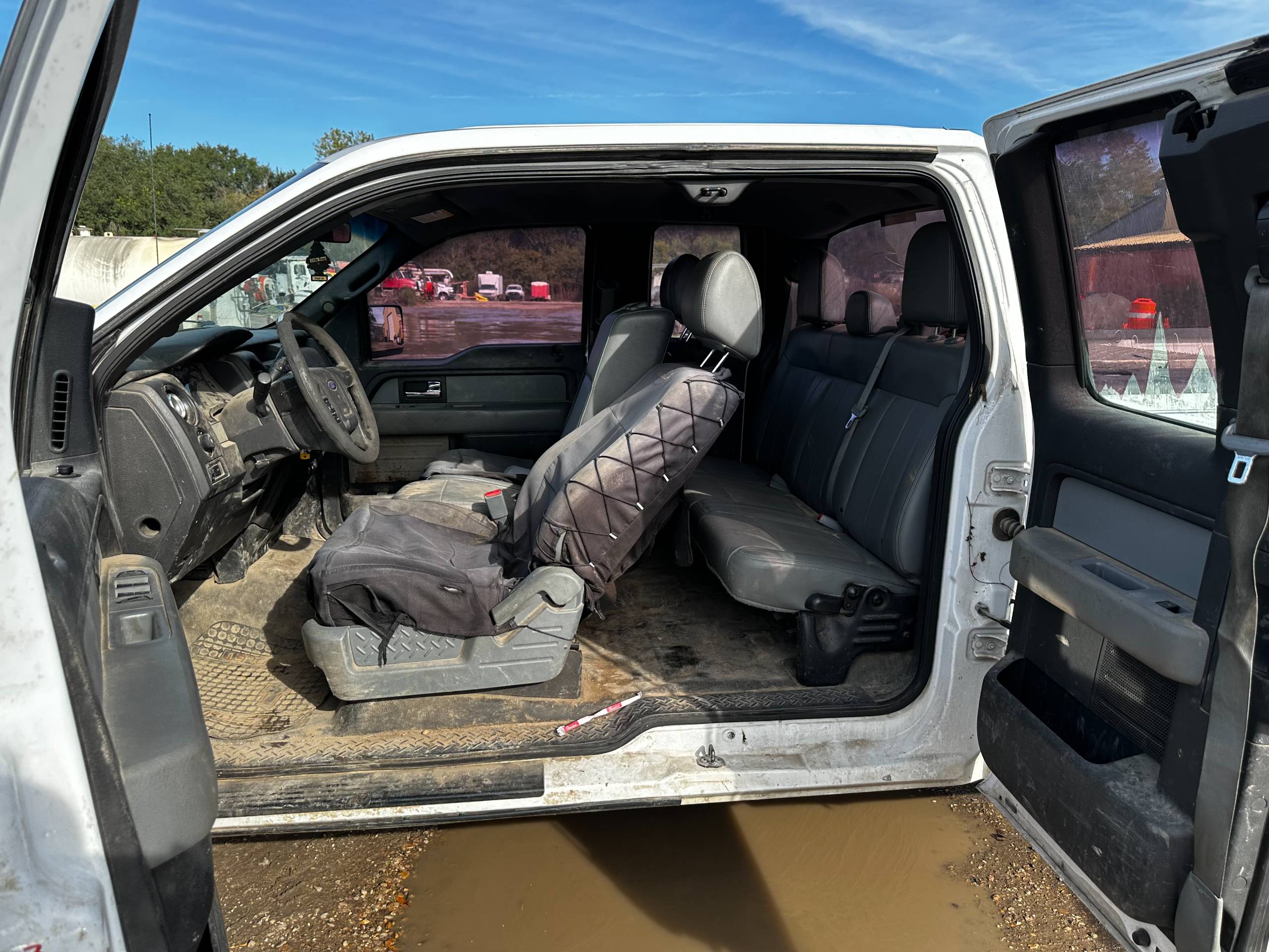 2014 FORD F-150 PICKUP TRUCK - undefined